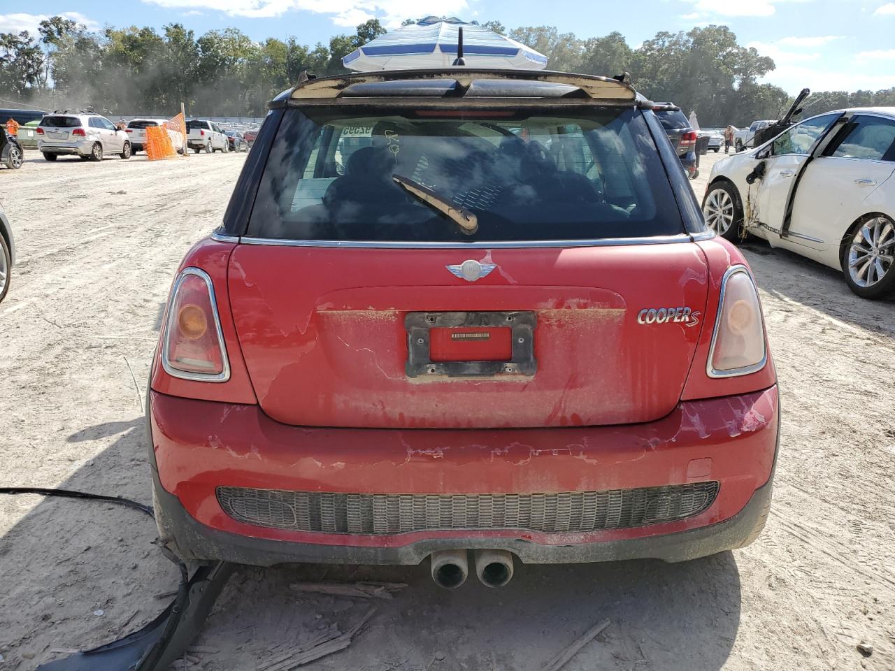 2008 Mini Cooper S VIN: WMWMF73528TT90476 Lot: 87192595