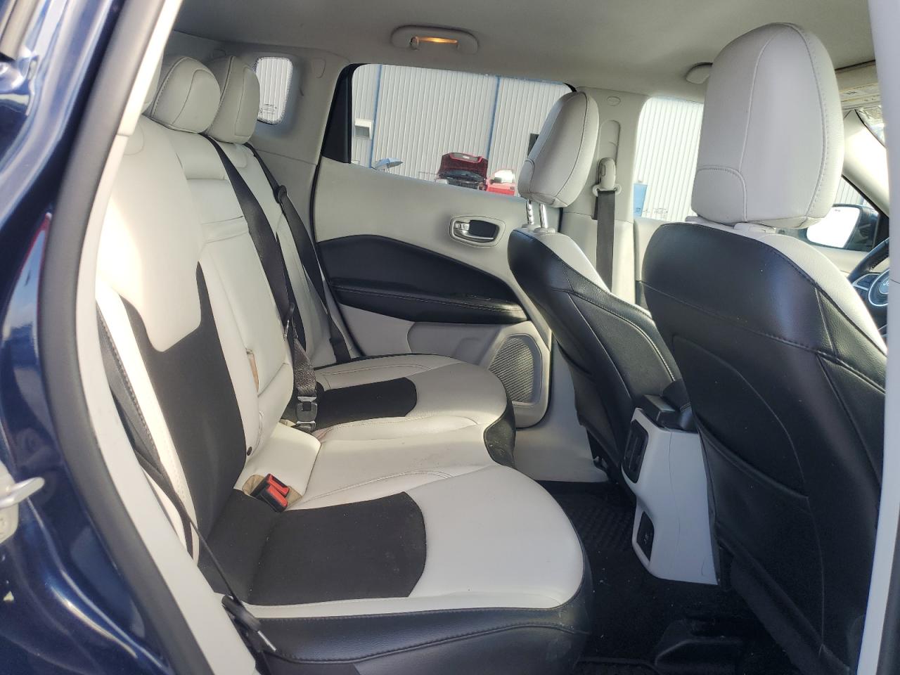 2020 Jeep Compass Latitude VIN: 3C4NJDBB3LT116518 Lot: 84870995