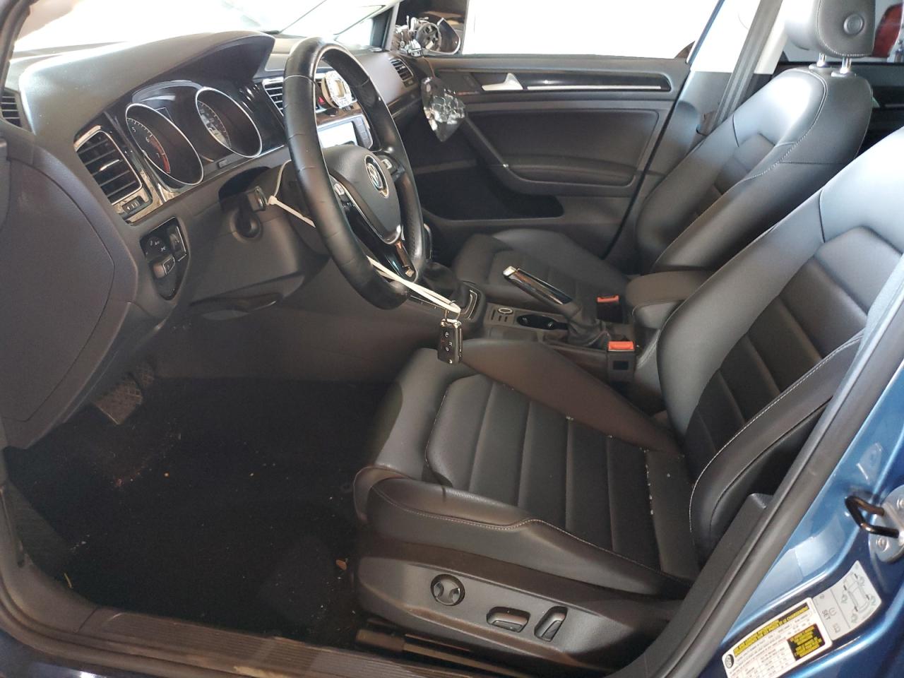 2017 Volkswagen Golf S VIN: 3VW217AU3HM015243 Lot: 87117035