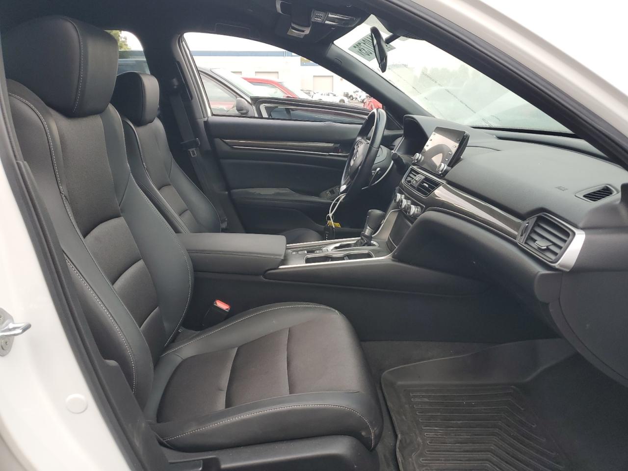 2022 Honda Accord Sport VIN: 1HGCV1F34NA116634 Lot: 84401735