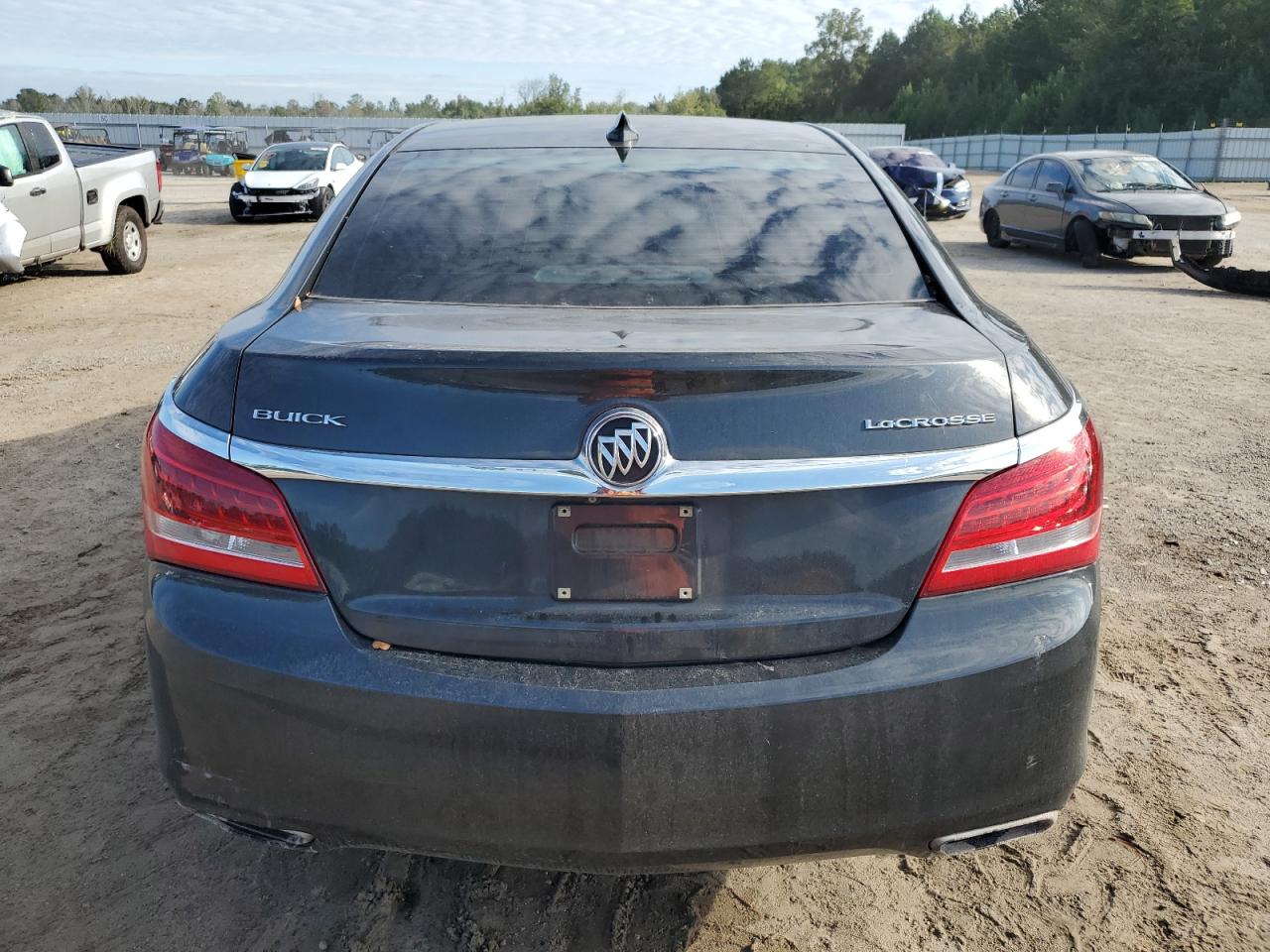 2015 Buick Lacrosse VIN: 1G4GA5G3XFF333218 Lot: 84886535