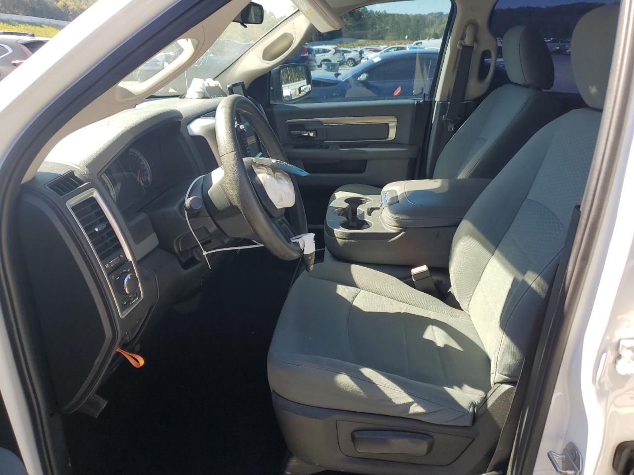 2019 Ram 1500 Classic Slt VIN: 1C6RR7TT4KS567015 Lot: 82540335