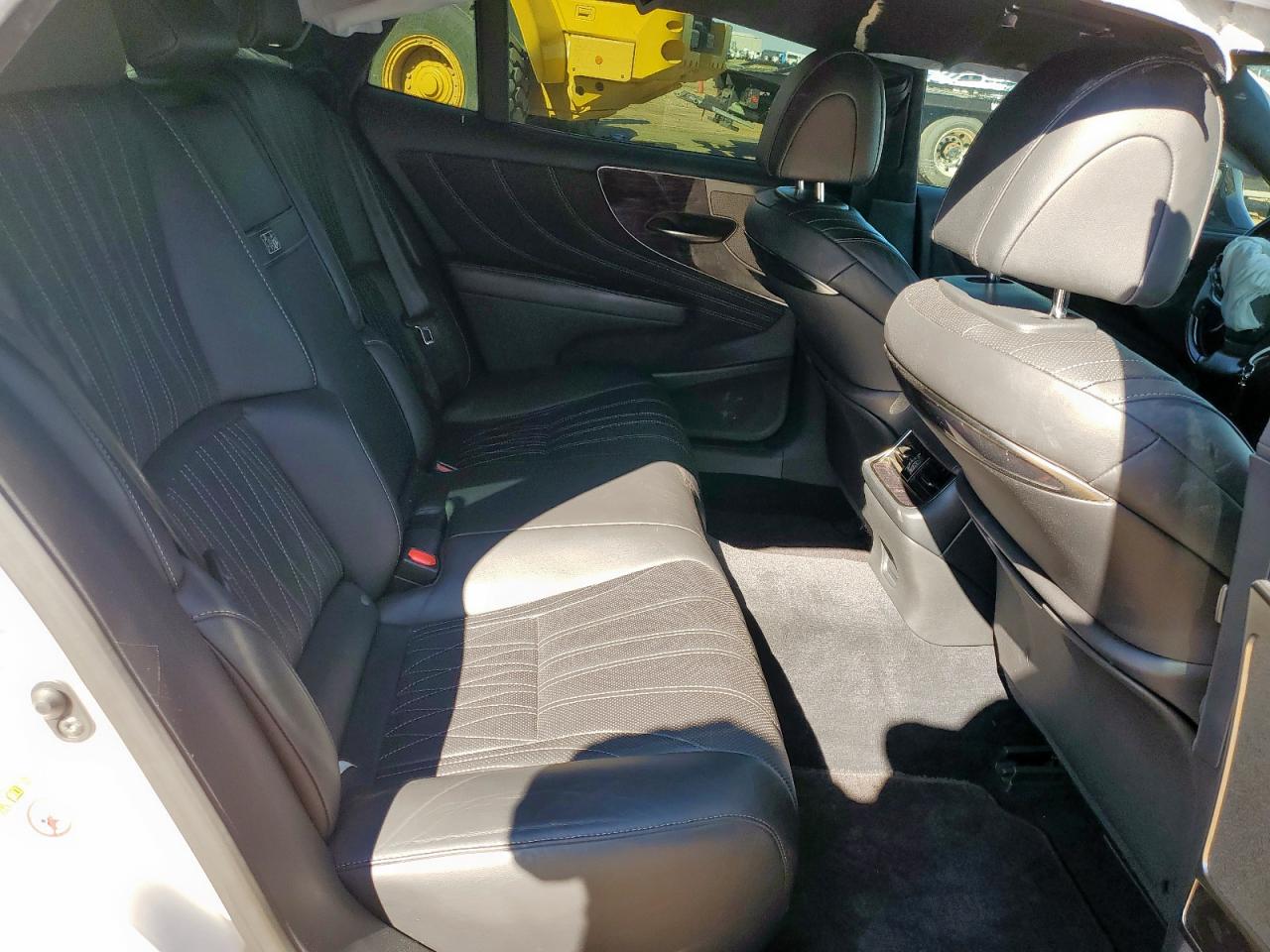 2018 Lexus Ls 500 Base VIN: JTHB51FF7J5005548 Lot: 89933395