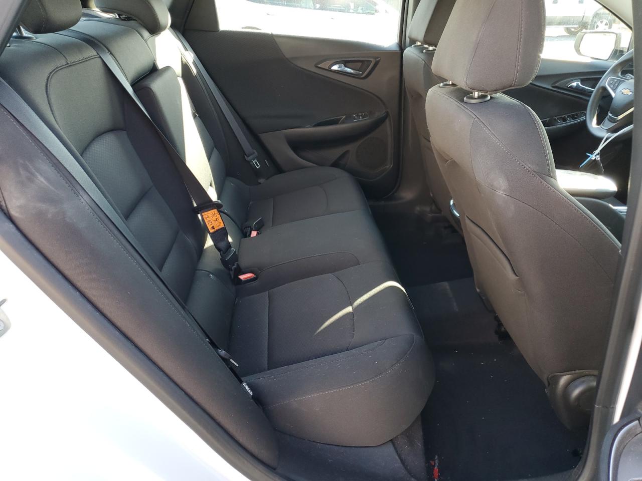 2018 Chevrolet Malibu Lt VIN: 1G1ZD5ST4JF185046 Lot: 85824385