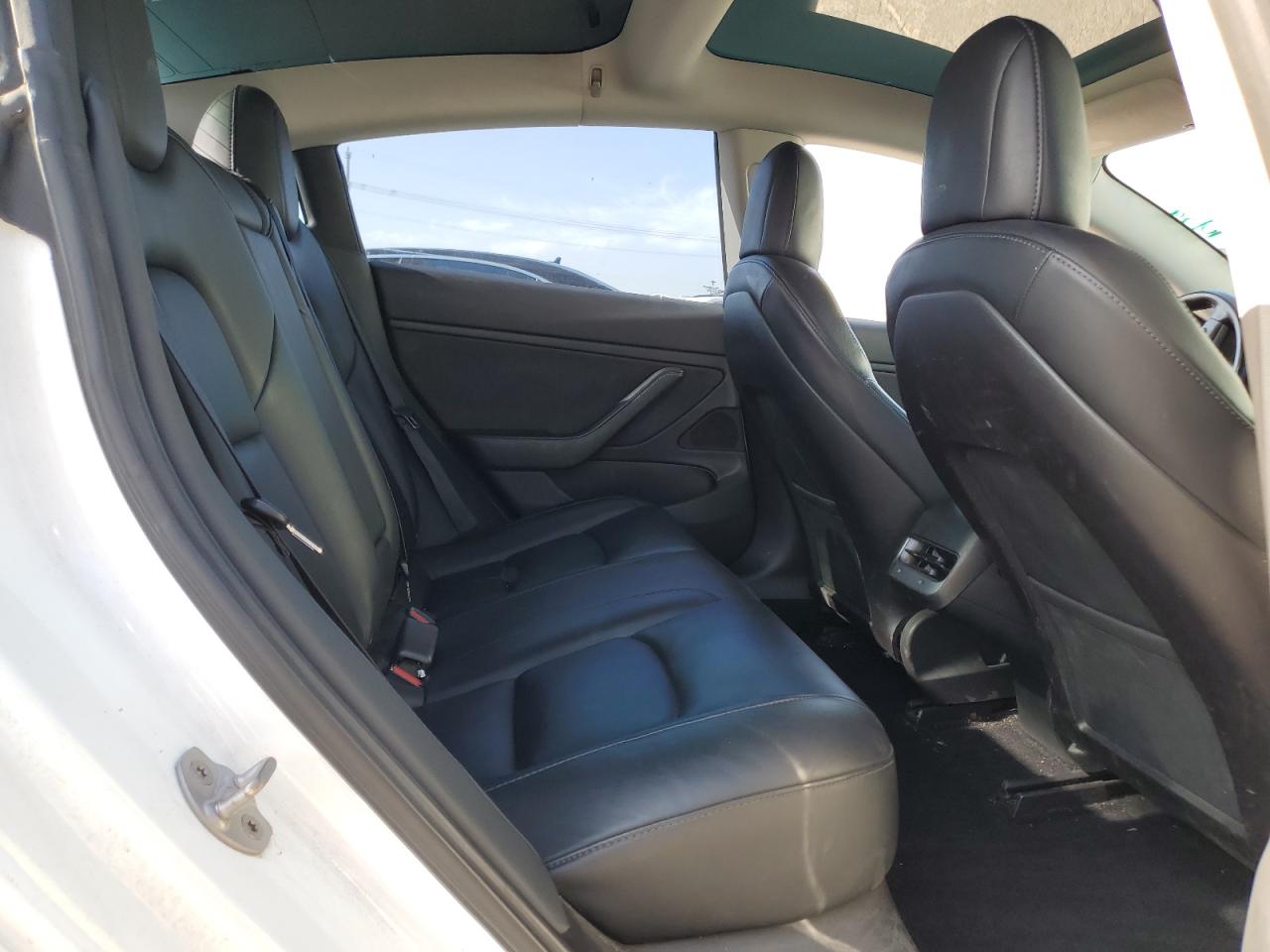 2019 Tesla Model 3 VIN: 5YJ3E1EA1KF326545 Lot: 90536015