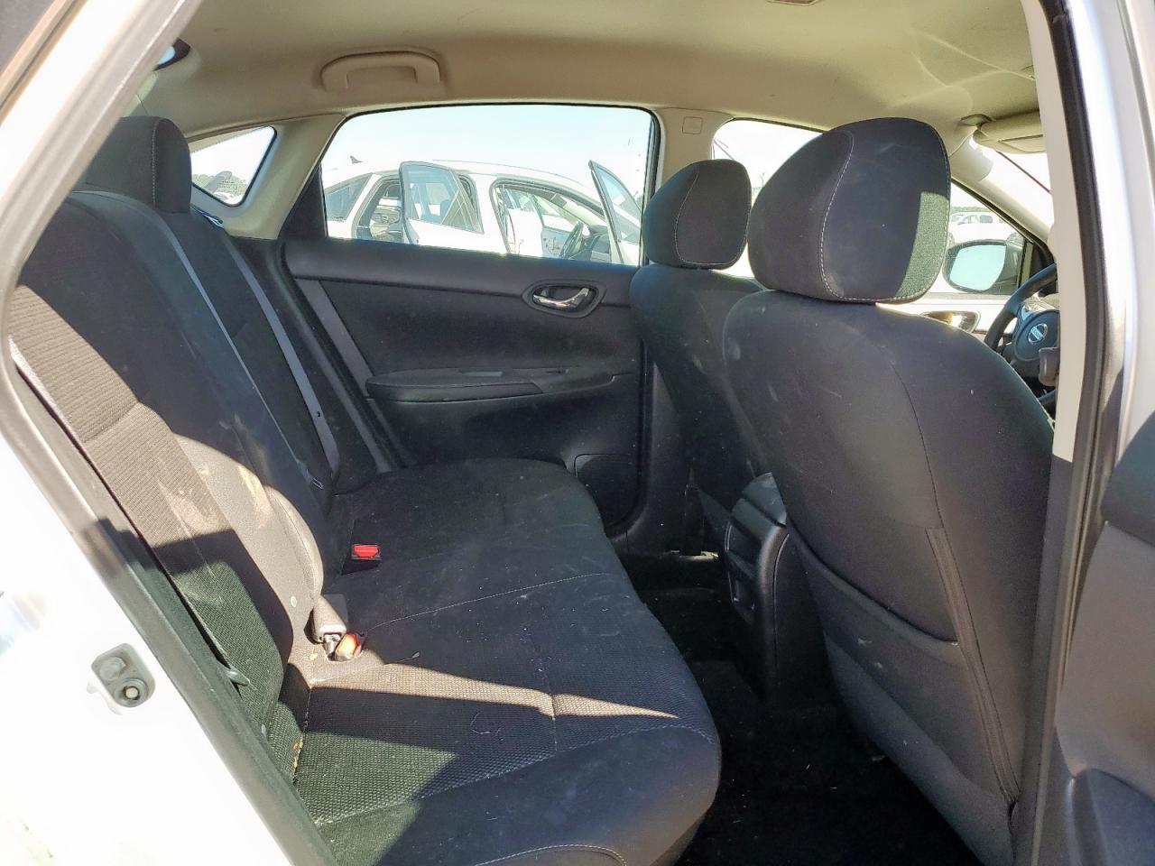 2019 Nissan Sentra S VIN: 3N1AB7AP3KY263324 Lot: 86147105