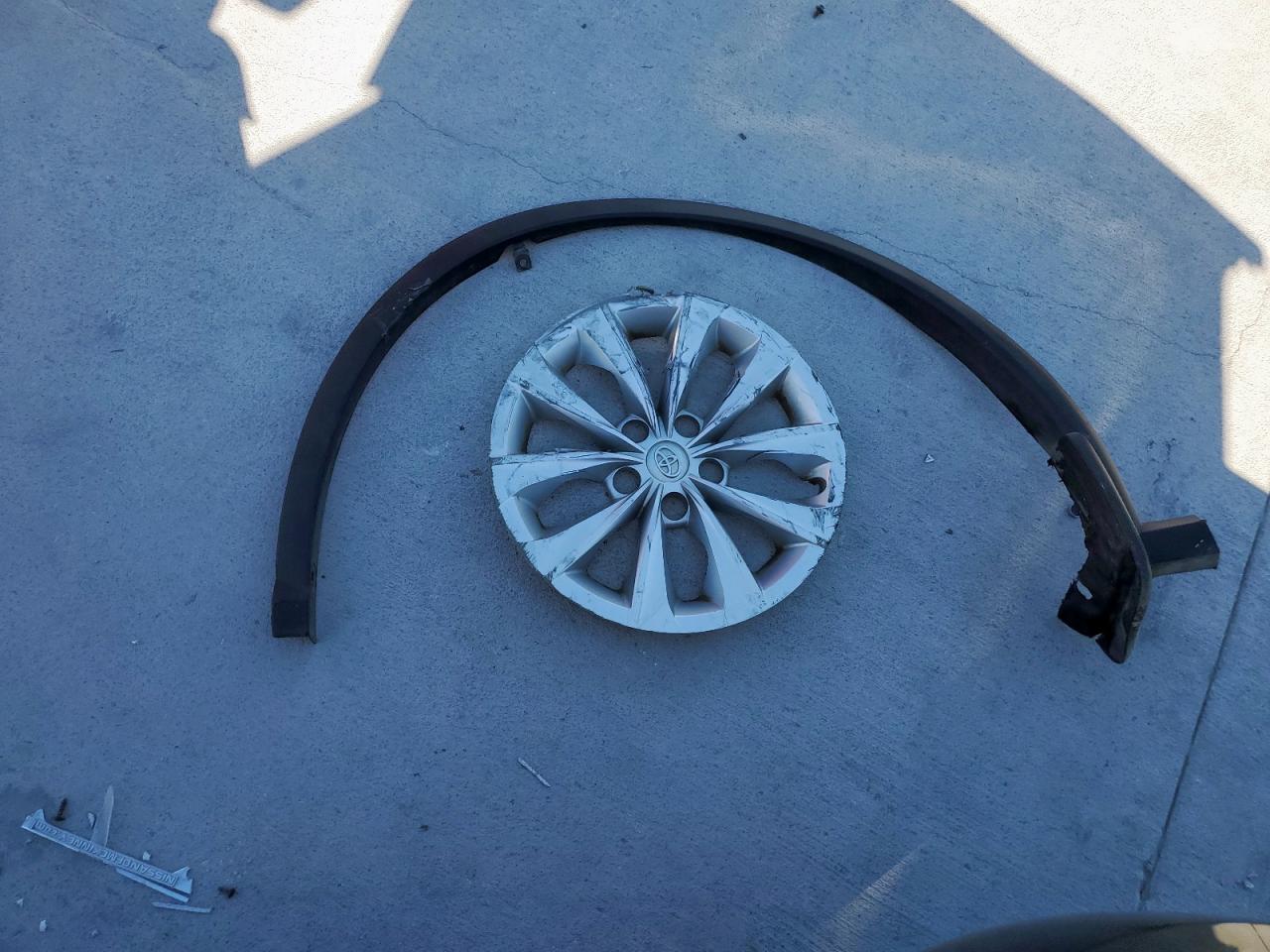 2015 Toyota Camry Le VIN: 4T1BF1FK6FU894024 Lot: 86249245