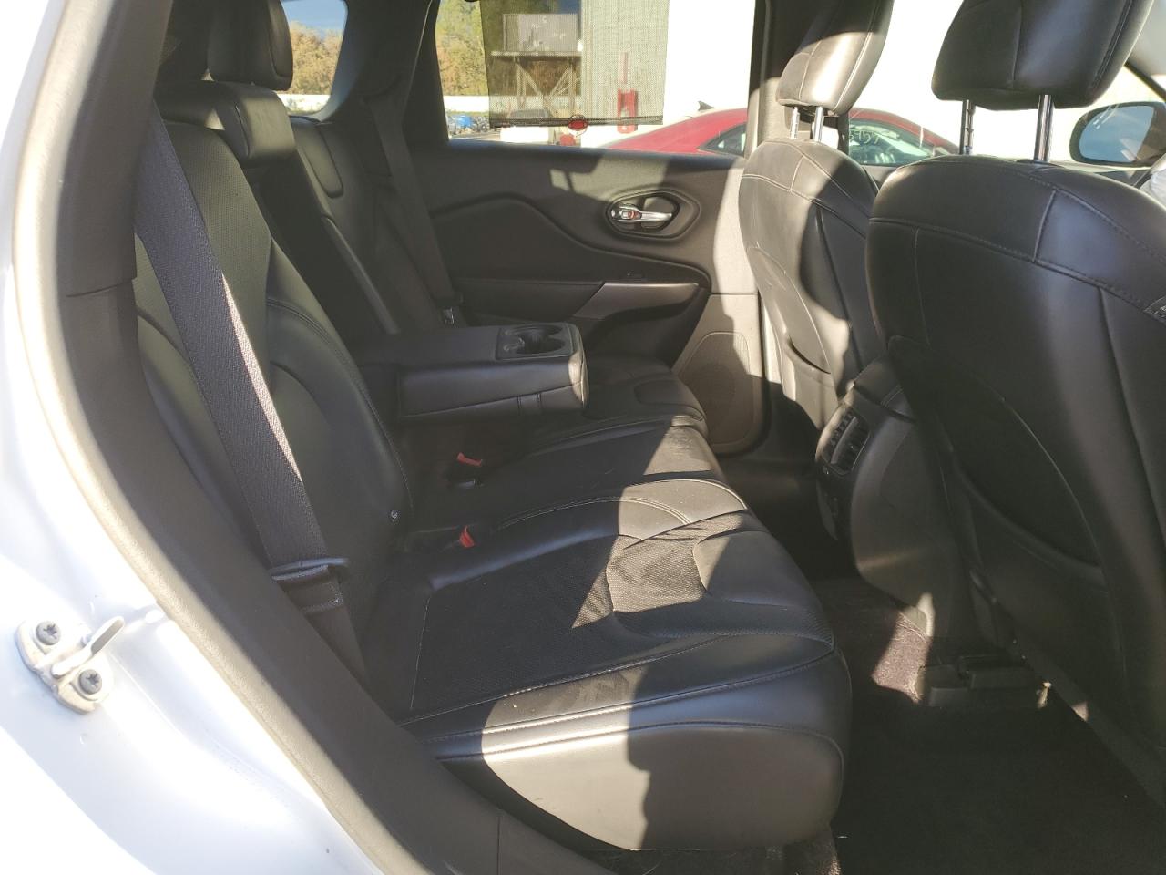 2019 Jeep Cherokee Limited VIN: 1C4PJMDN7KD134086 Lot: 82524115