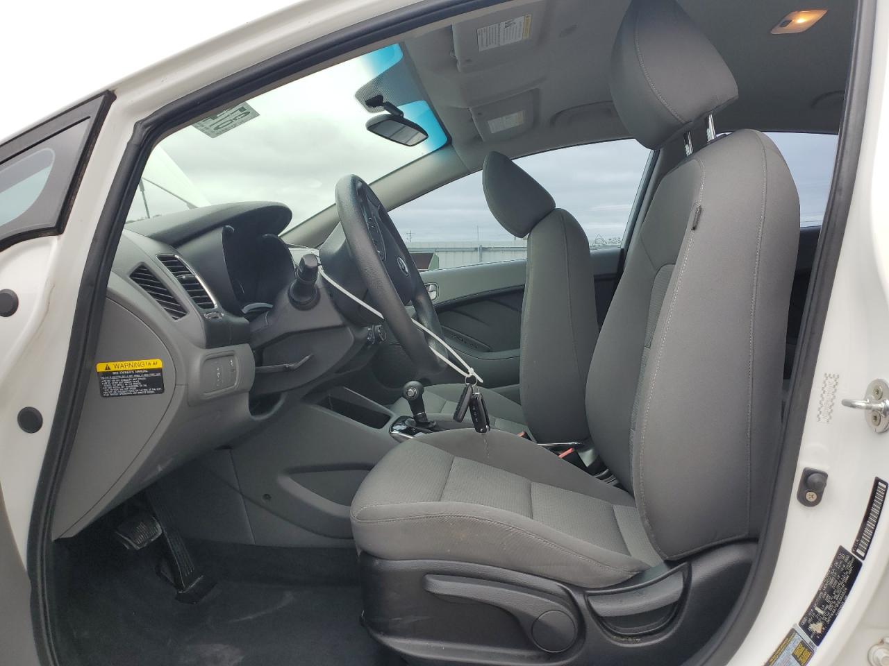 2017 Kia Forte Lx VIN: 3KPFK4A79HE042824 Lot: 87462135