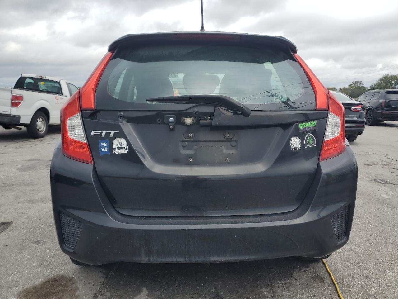 2015 Honda Fit Lx VIN: 3HGGK5H59FM769304 Lot: 84949715