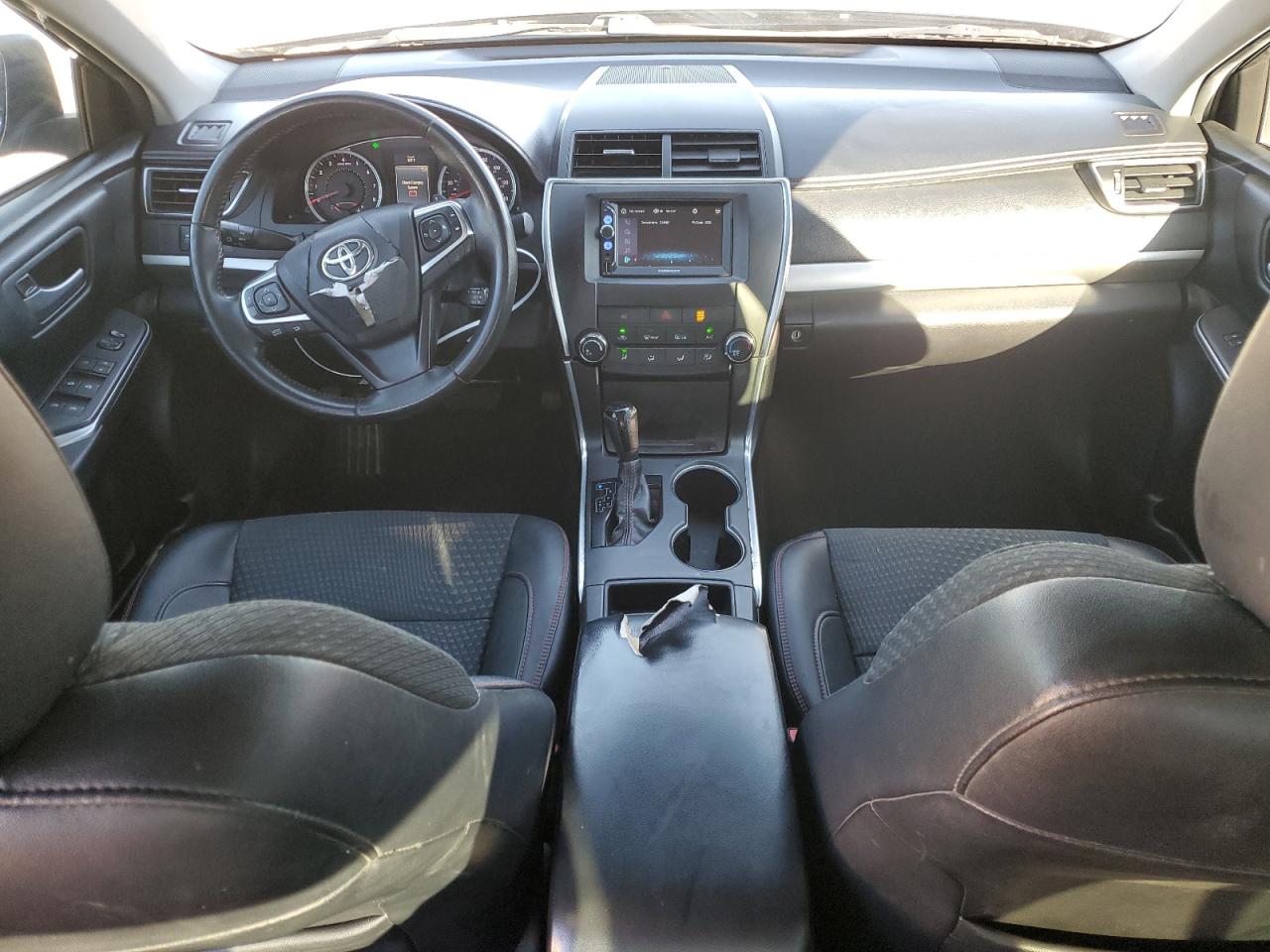 2015 Toyota Camry Le VIN: 4T1BF1FK9FU010917 Lot: 90364685