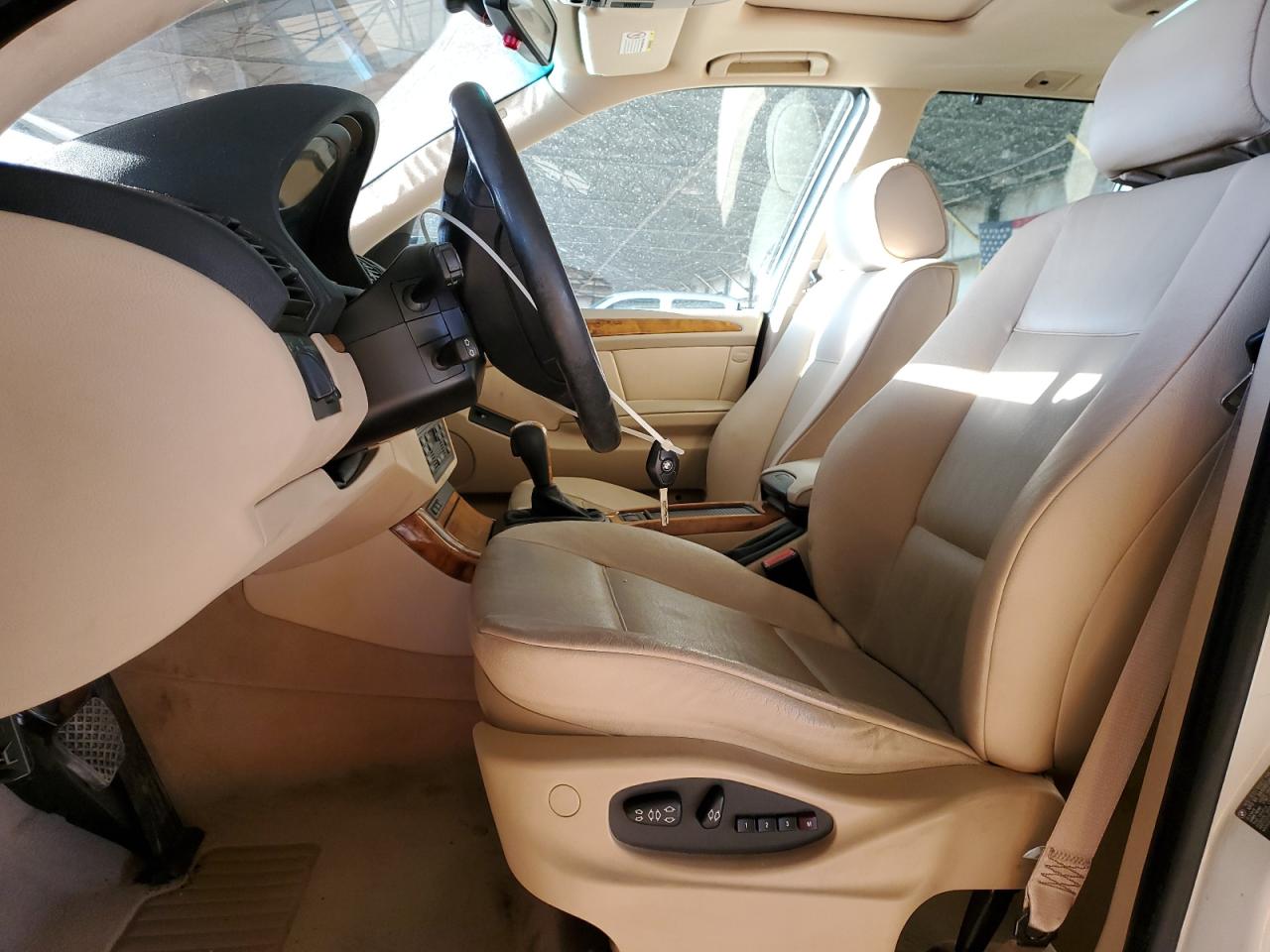 Фото: 5UXFA53542LP51291