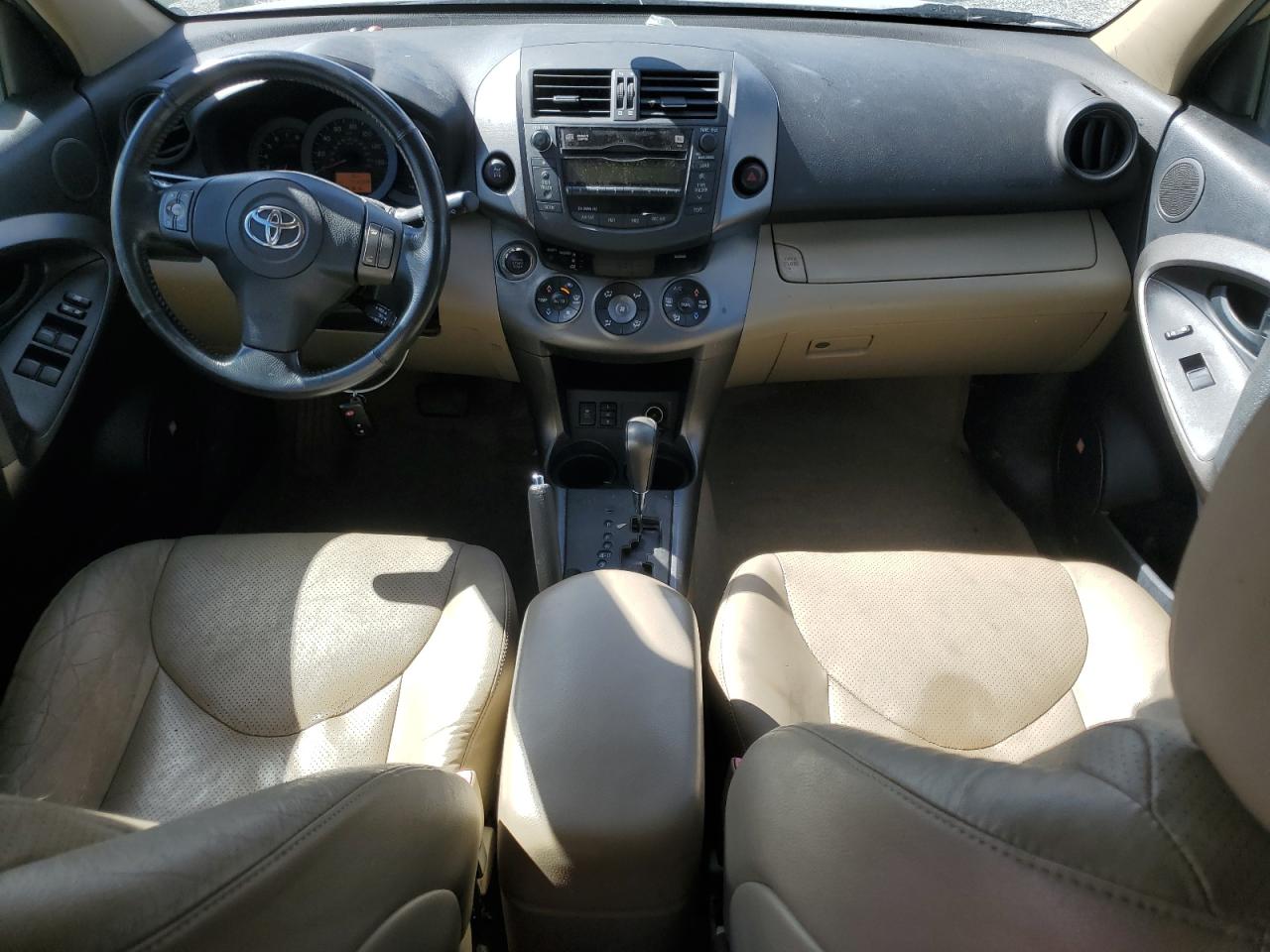 2010 Toyota Rav4 Limited VIN: JTMDK4DV0AD012555 Lot: 86175155