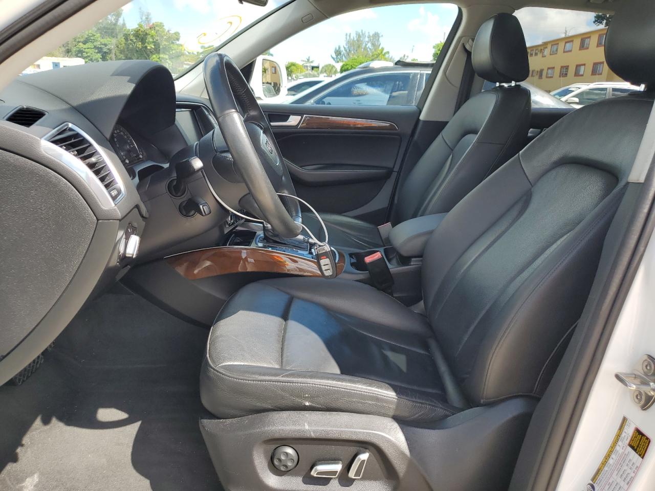 2016 Audi Q5 Premium VIN: WA1C2AFP9GA151371 Lot: 85896005