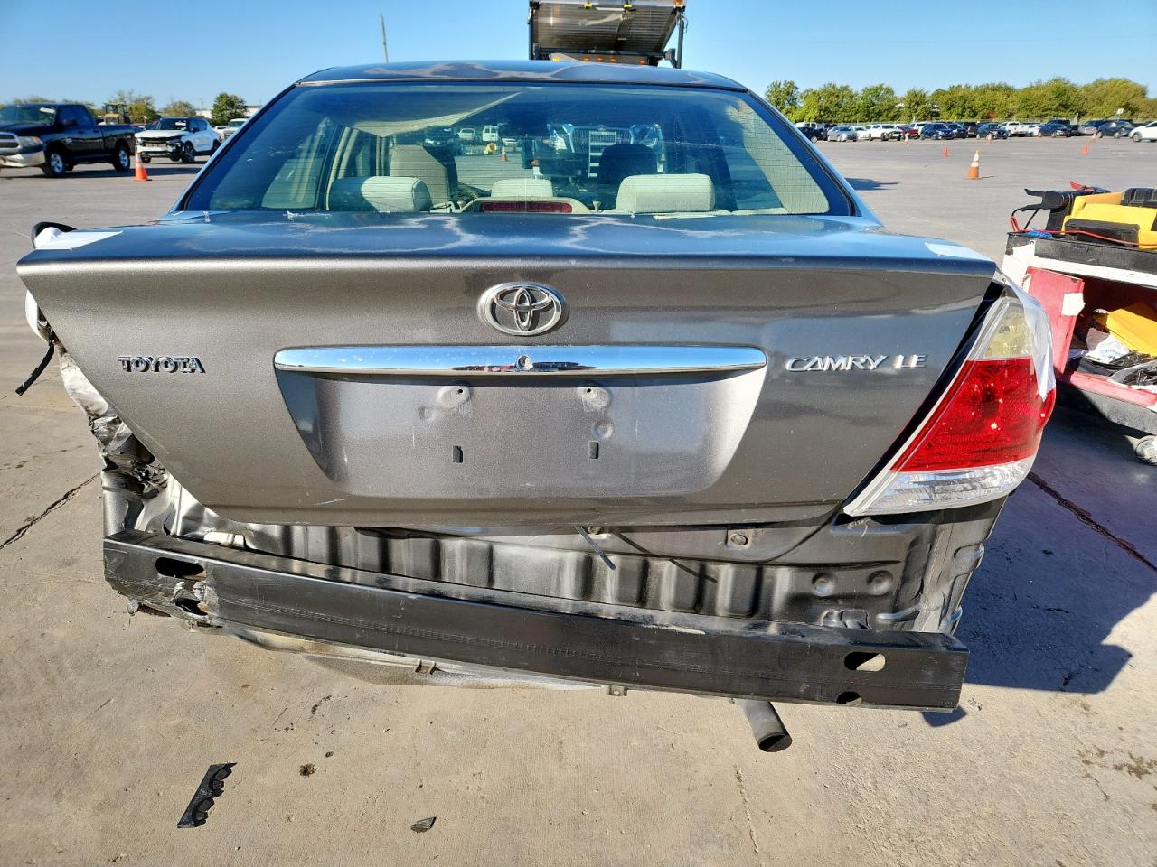 2005 Toyota Camry Le VIN: 4T1BE32K65U561907 Lot: 90356935