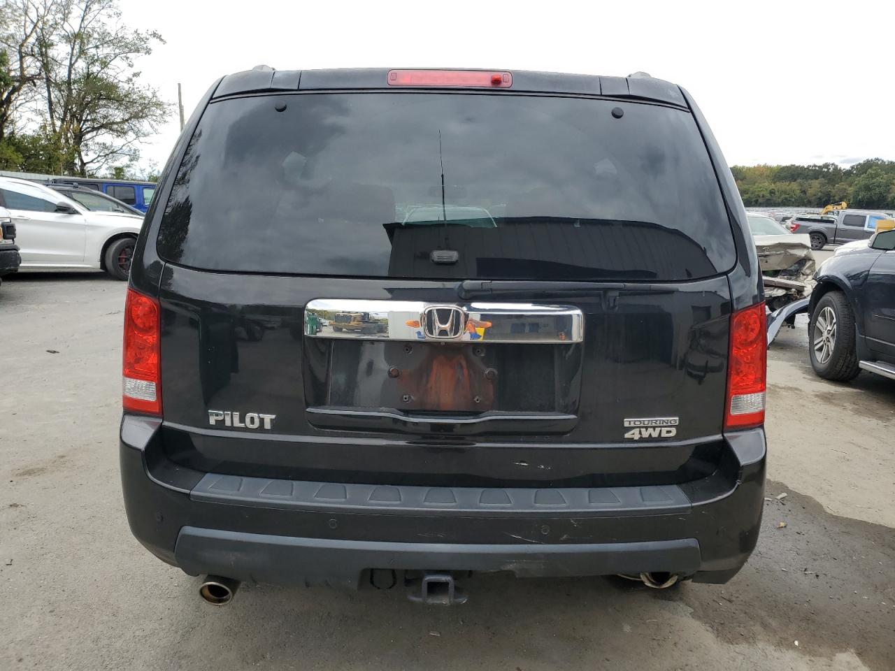 2011 Honda Pilot Touring VIN: 5FNYF4H95BB070948 Lot: 85711765