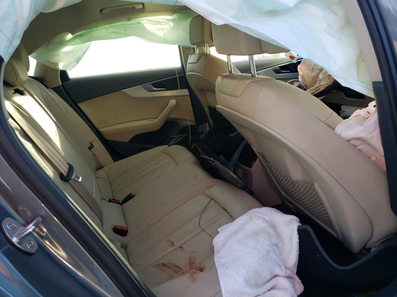 2017 Audi A4 Premium VIN: WAUGNAF47HN051684 Lot: 89662635