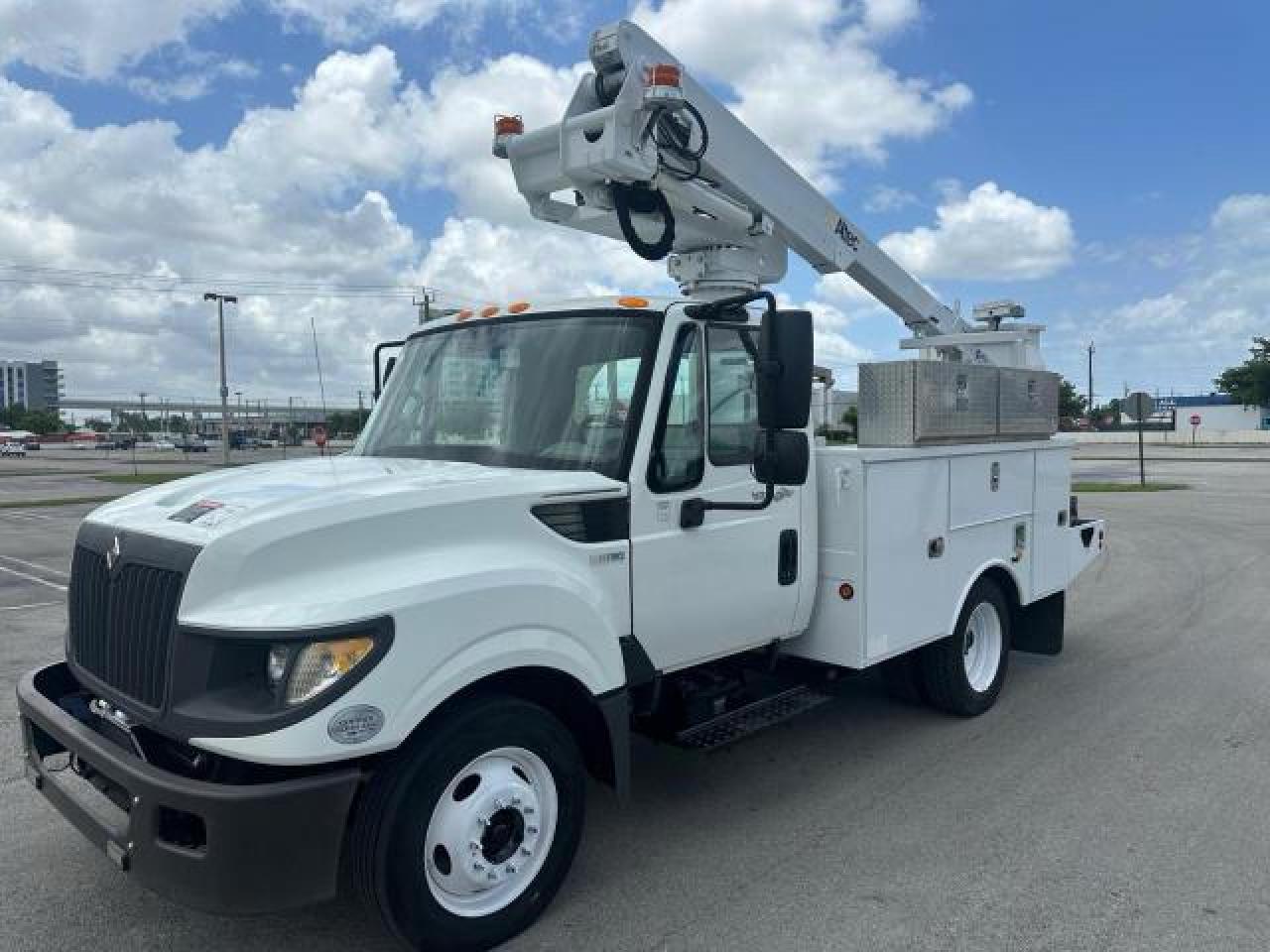 2013 Intl Terrastar - Trucks Fiber Optic Splicing Truck white other diesel 1HTJSSKH6DH202669 photo #3