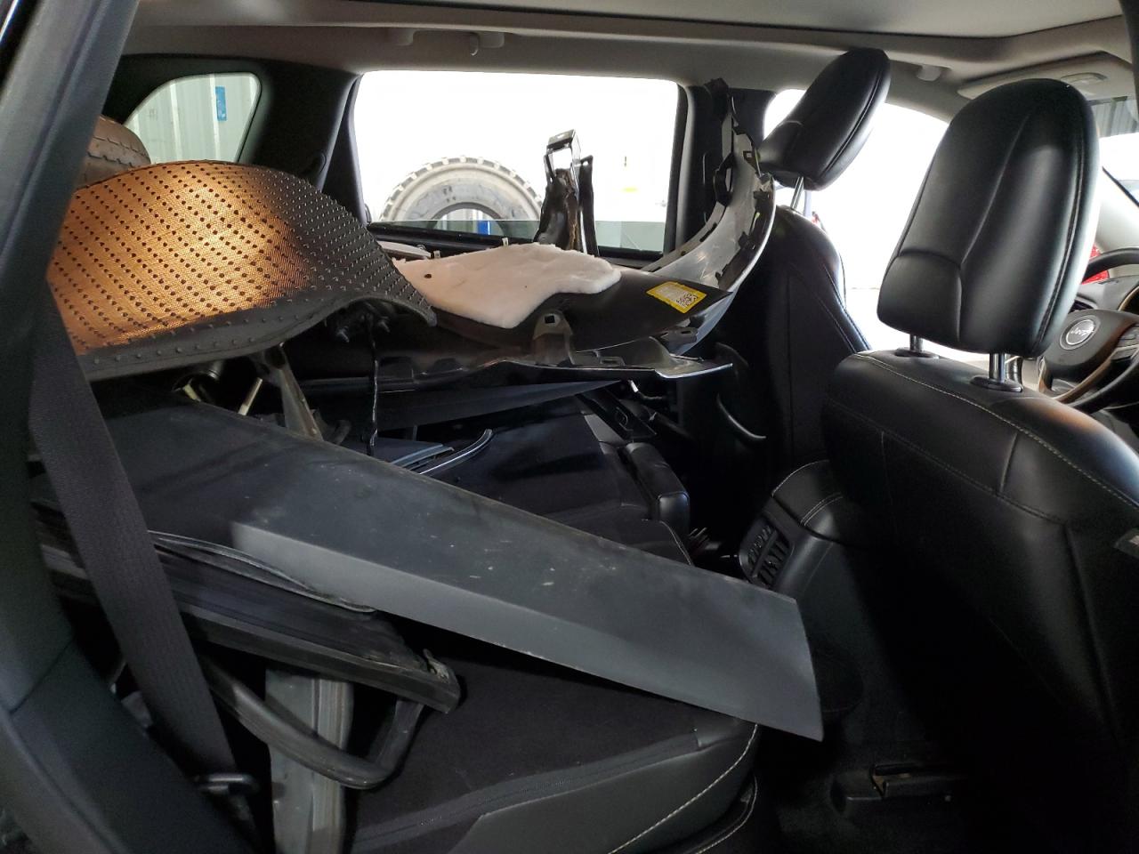 2015 Jeep Cherokee Limited VIN: 1C4PJMDS7FW686154 Lot: 81249595