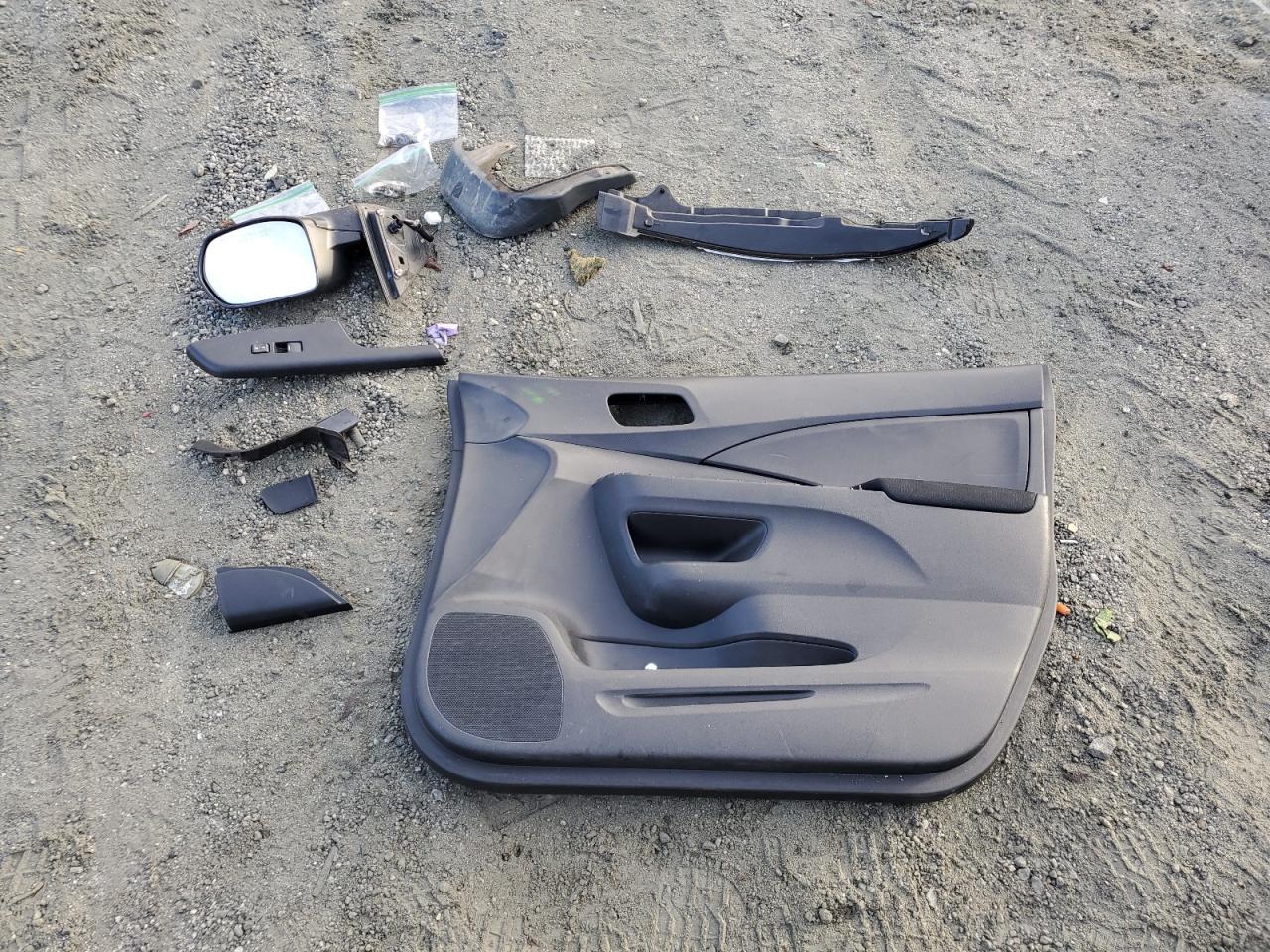 2016 Honda Cr-V Lx VIN: 2HKRM4H33GH657910 Lot: 84872055