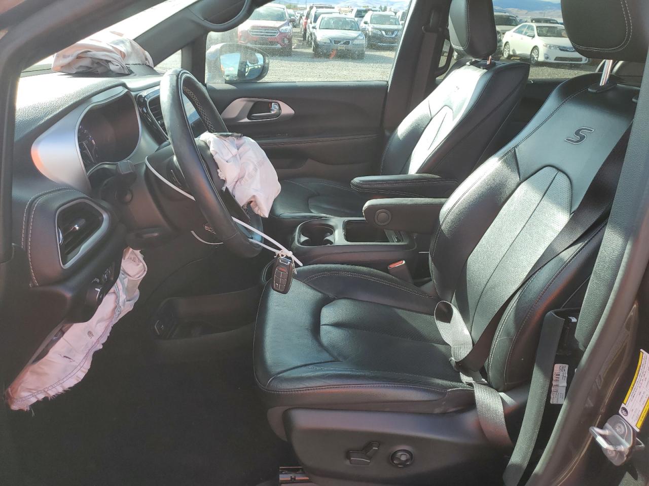 2022 Chrysler Pacifica Touring L VIN: 2C4RC3BGXNR100341 Lot: 81922025