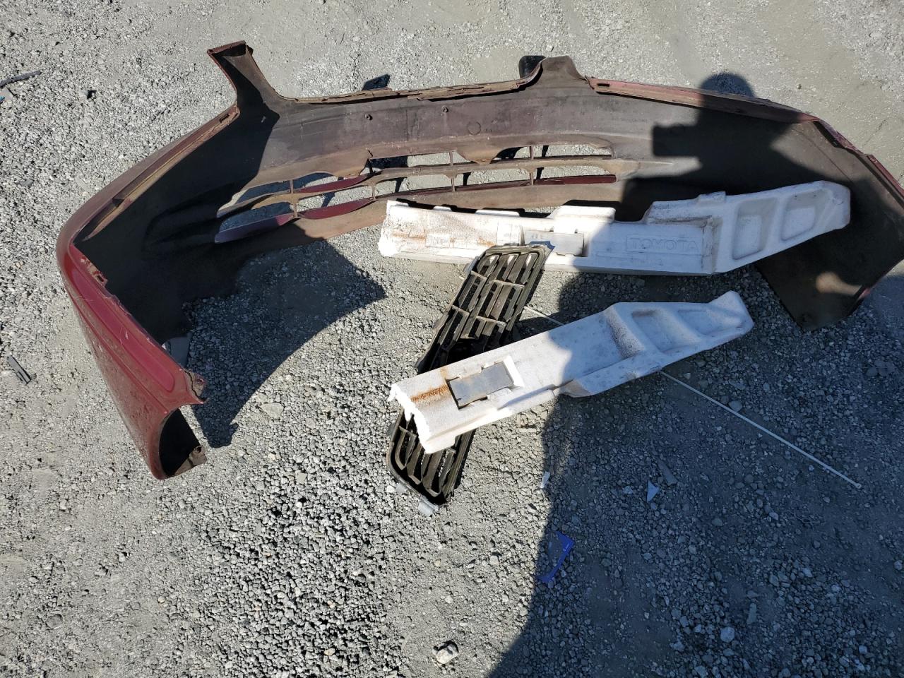 2000 Toyota Camry Ce VIN: JT2BG22K5Y0441013 Lot: 84881445