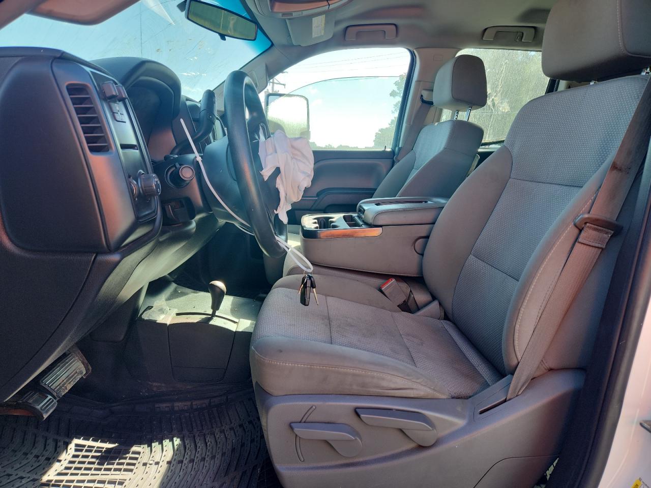 2015 Chevrolet Silverado K2500 Heavy Duty VIN: 1GC2KUEG2FZ557867 Lot: 85157805