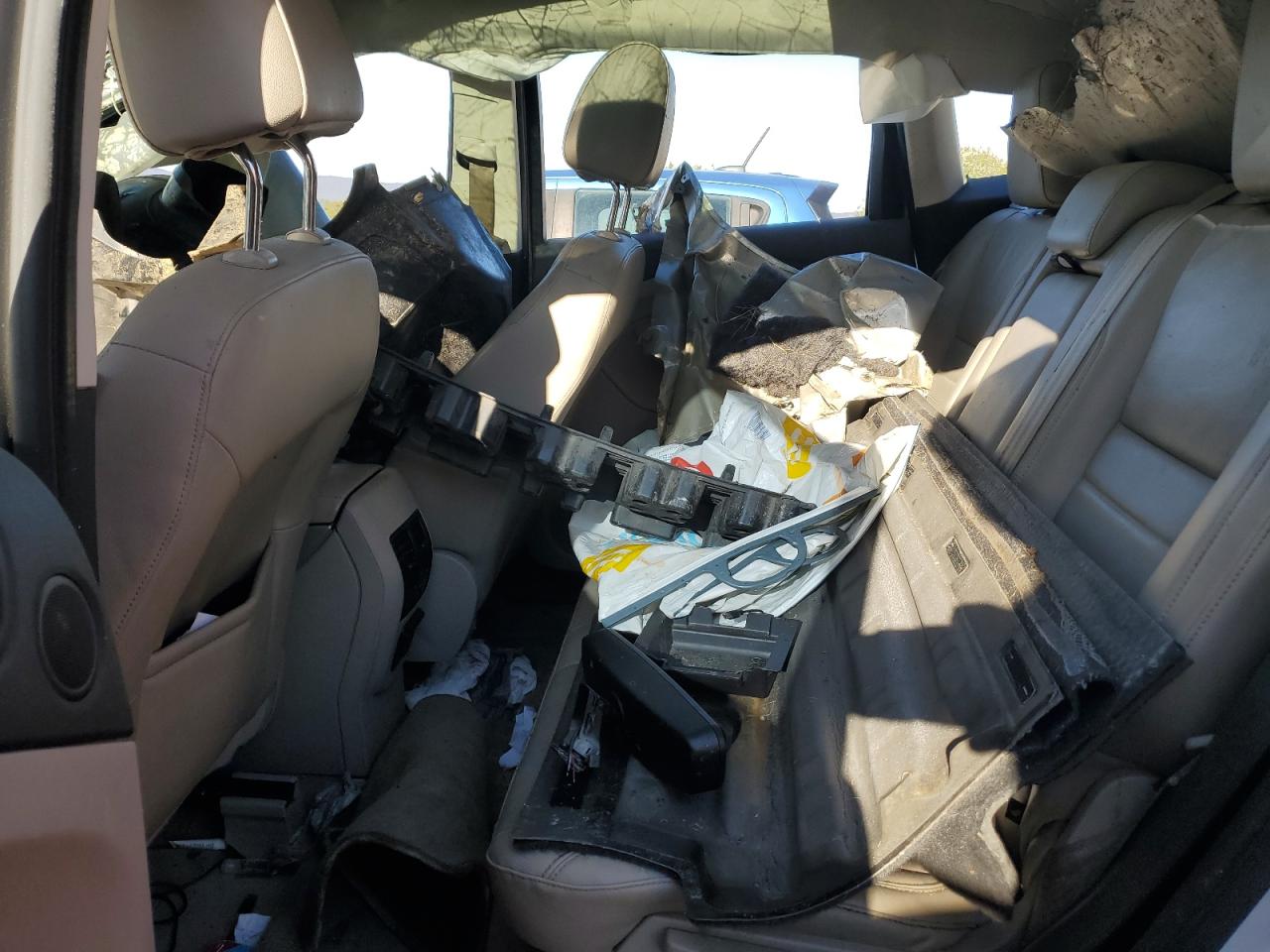 2015 Ford C-Max Sel VIN: 1FADP5BU3FL101850 Lot: 82648345