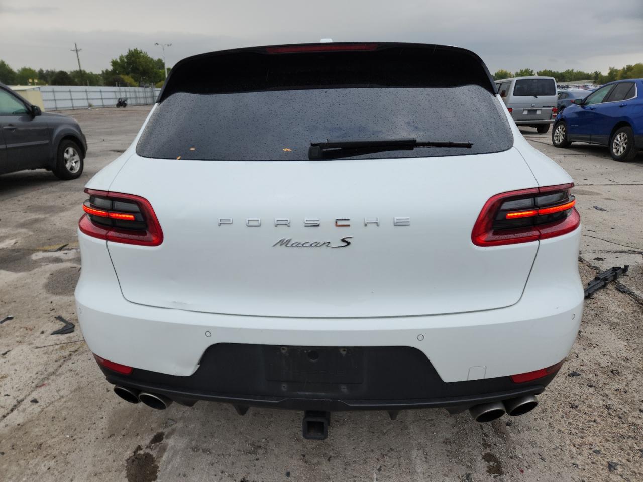 2018 Porsche Macan S VIN: WP1AB2A51JLB39377 Lot: 84520995