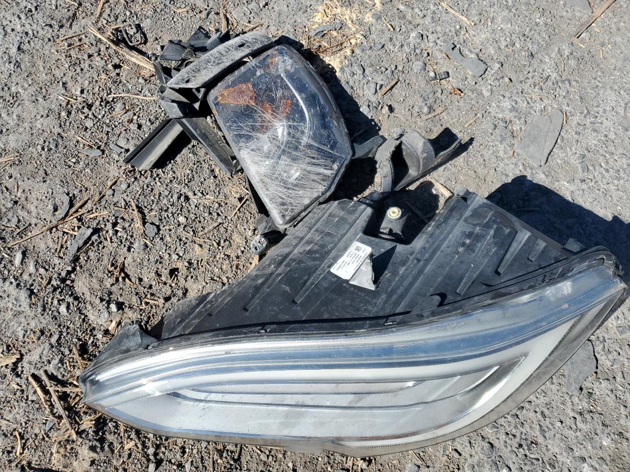 2020 Tesla Model S VIN: 5YJSA1E26LF363656 Lot: 87000965