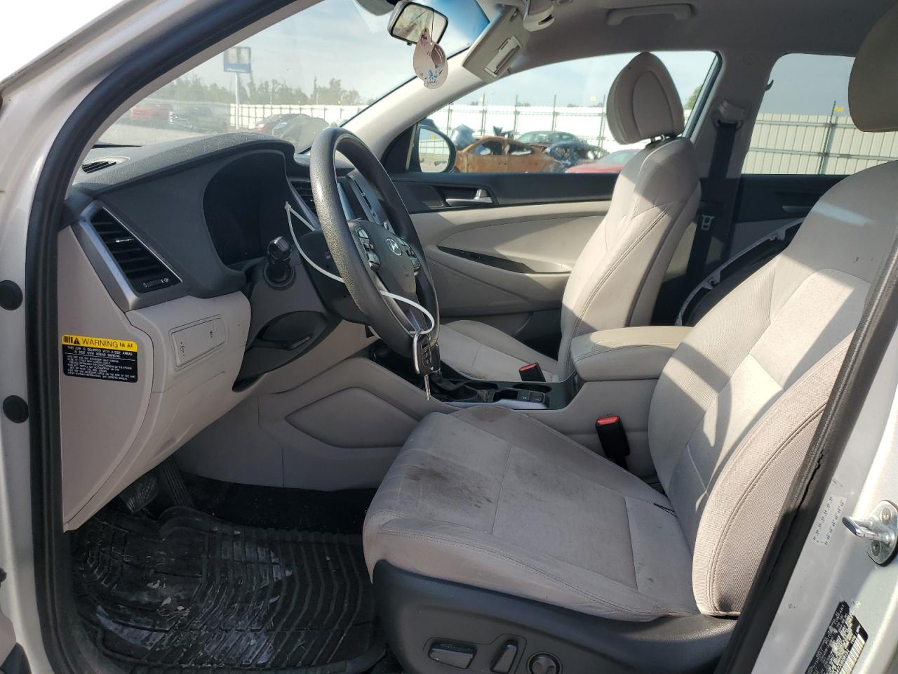 2018 Hyundai Tucson Sel VIN: KM8J33A47JU608151 Lot: 81973865