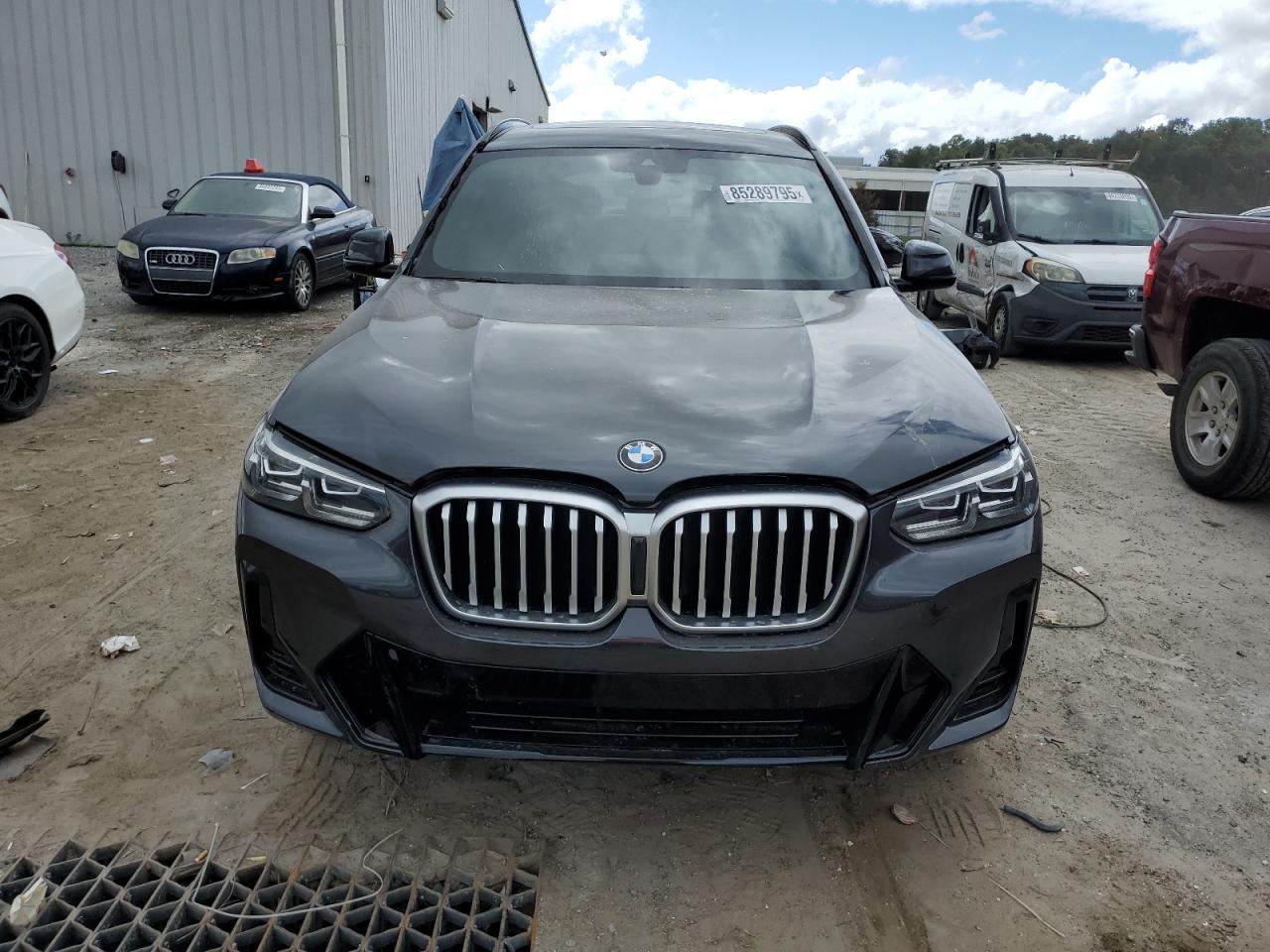 Фото: 5UX43DP09N9M09606