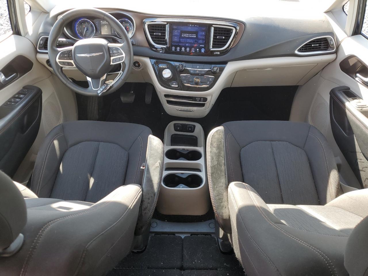 2017 Chrysler Pacifica Touring VIN: 2C4RC1DG9HR654623 Lot: 82556455