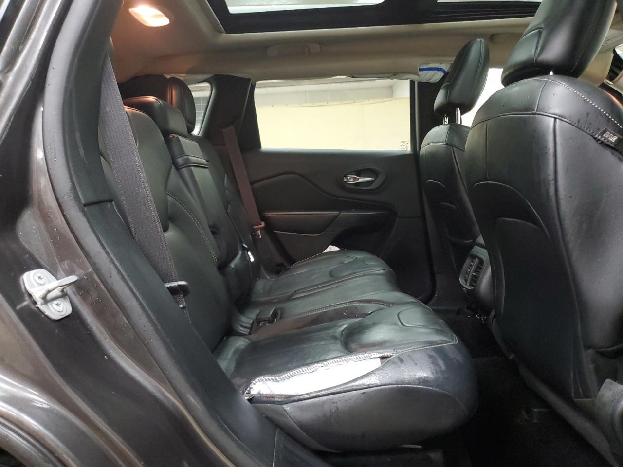 2014 Jeep Cherokee Limited VIN: 1C4PJMDS1EW210464 Lot: 85585685