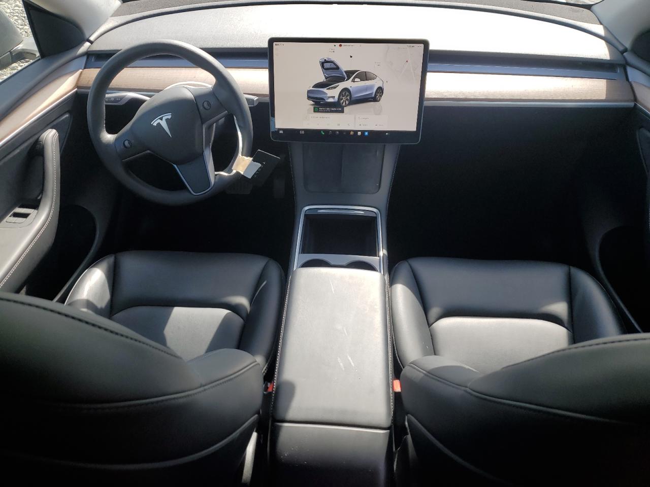 2023 Tesla Model Y VIN: 7SAYGDEE2PF860944 Lot: 84744005