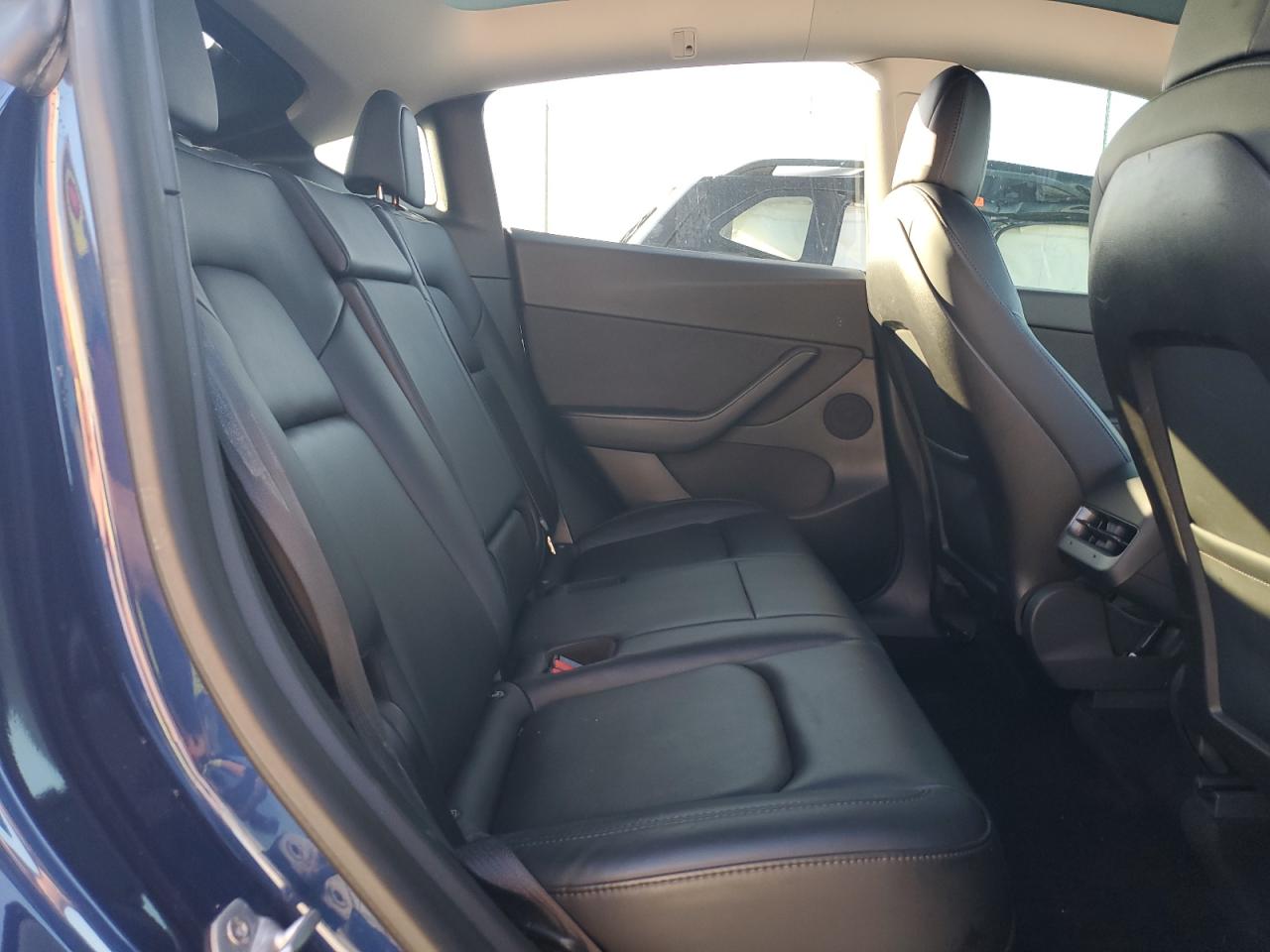 2021 Tesla Model Y VIN: 5YJYGDEE5MF208649 Lot: 84473055