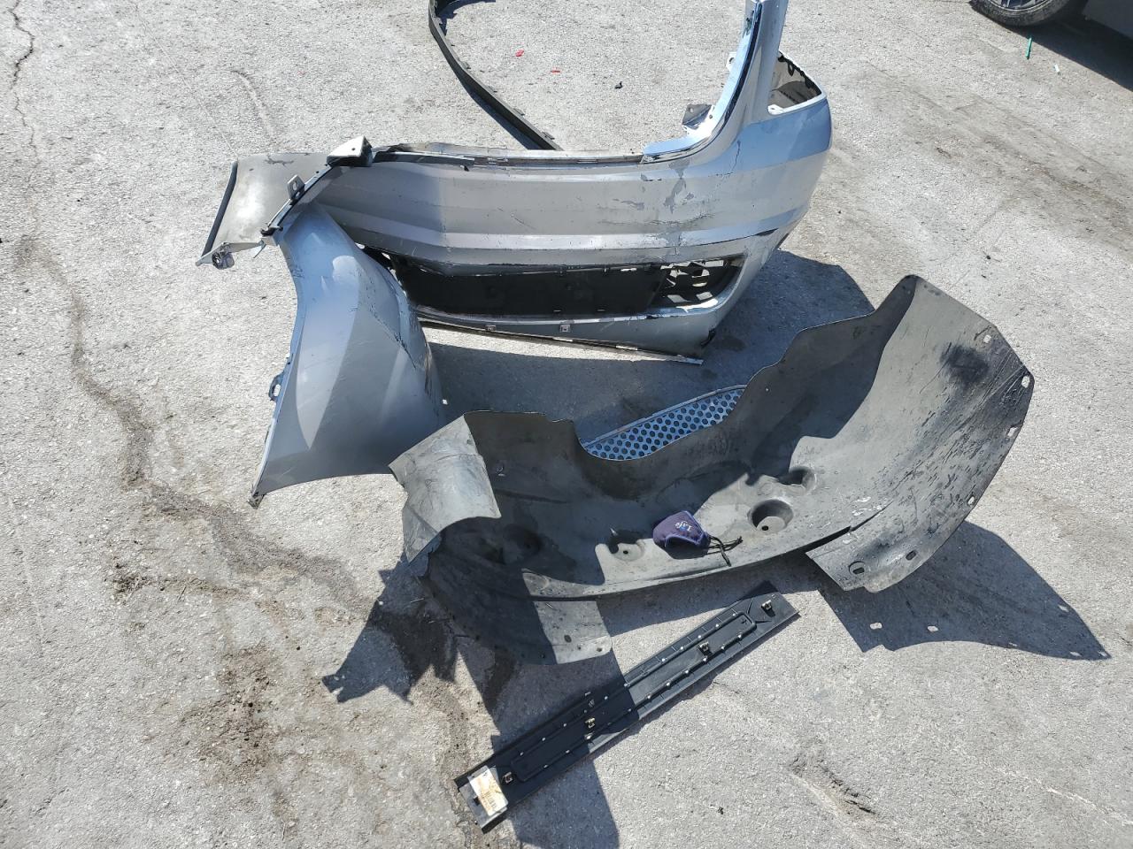 2011 GMC Yukon Denali VIN: 1GKS1EEFXBR345832 Lot: 82387665