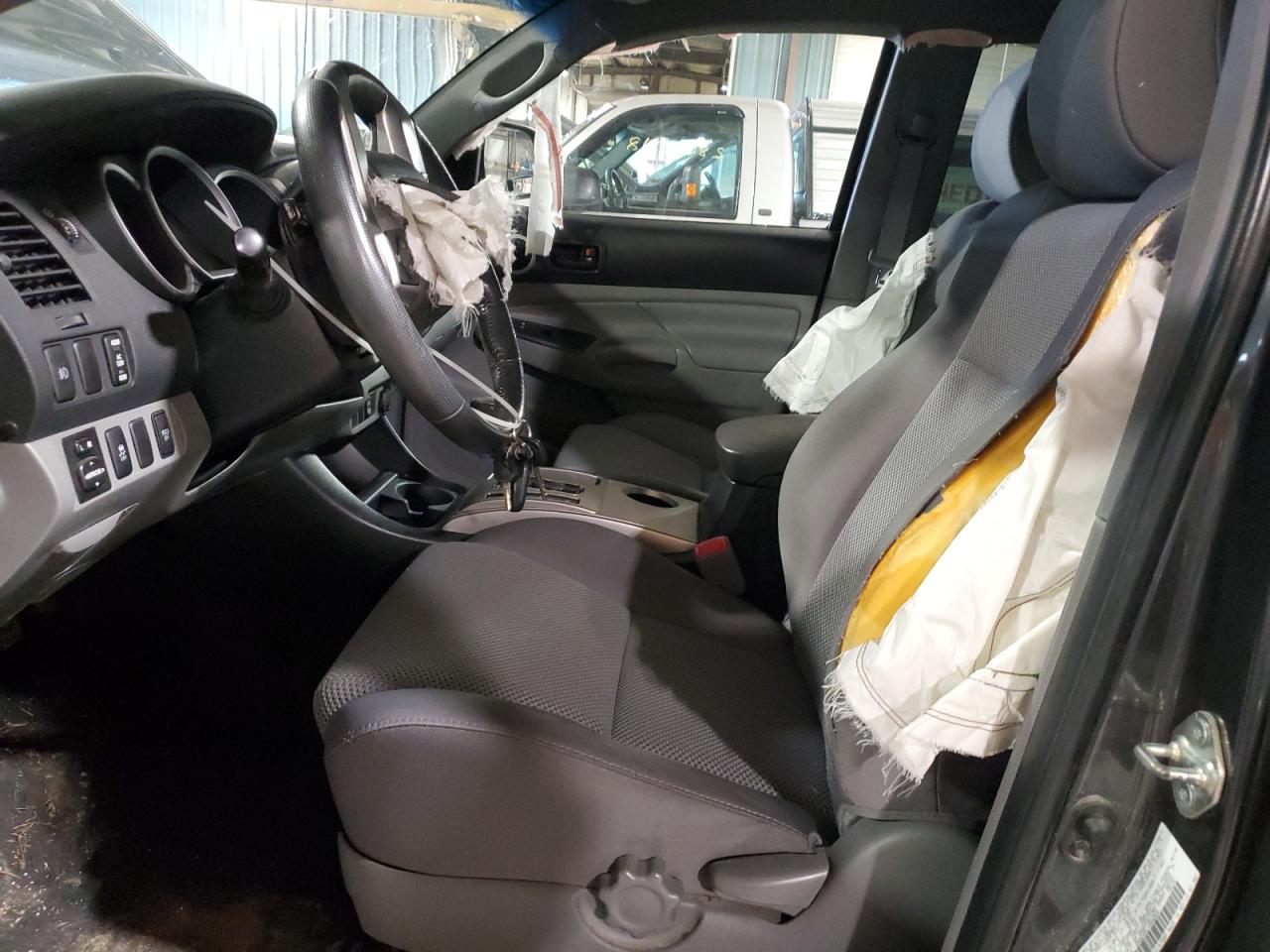 2015 Toyota Tacoma Double Cab VIN: 3TMLU4EN1FM179684 Lot: 82224975