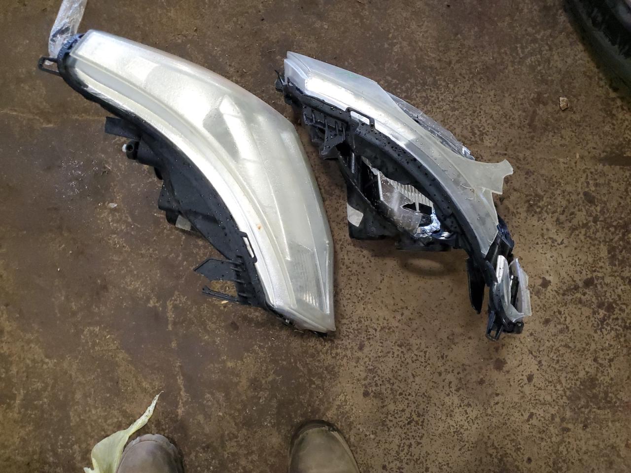 2010 Ford Focus Sel VIN: 1FAHP3HN8AW240174 Lot: 86127865