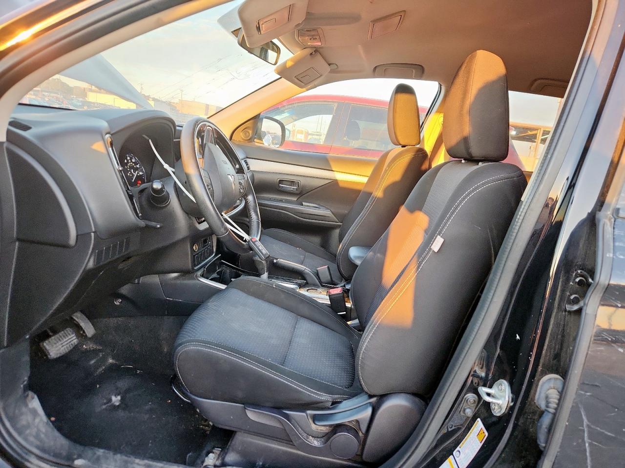 2018 Mitsubishi Outlander Se VIN: JA4AD3A35JZ016365 Lot: 86092925