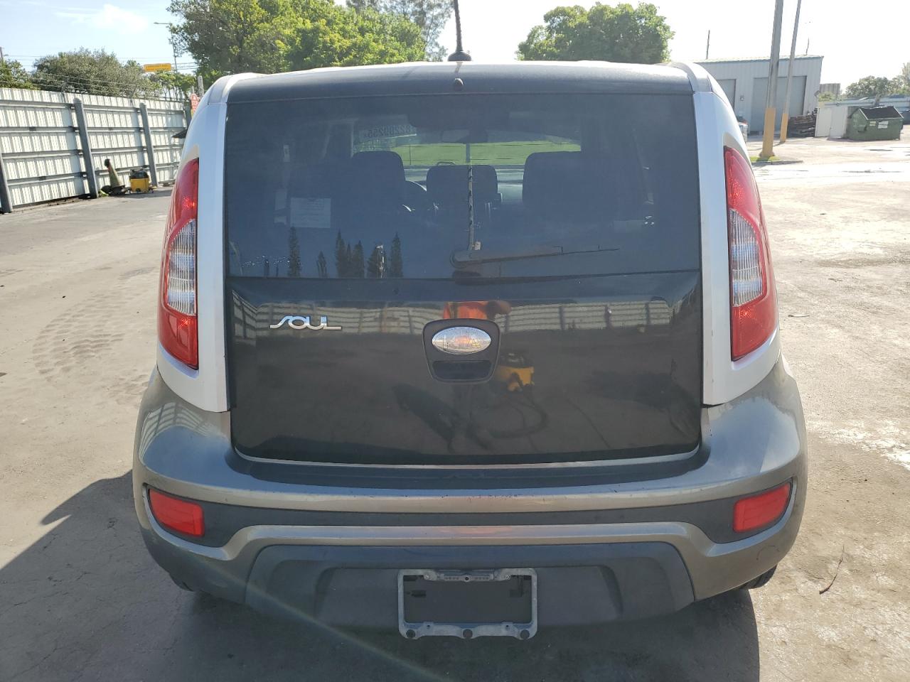 2013 Kia Soul VIN: KNDJT2A54D7774007 Lot: 82209255