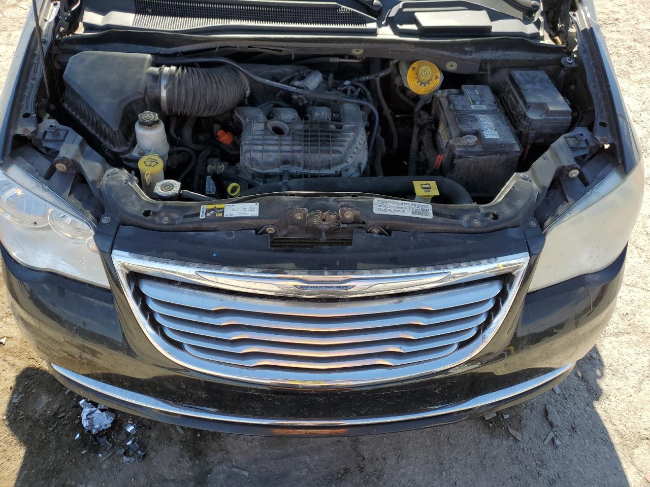 2014 Chrysler Town & Country Touring L VIN: 2C4RC1CG0ER372142 Lot: 85849365