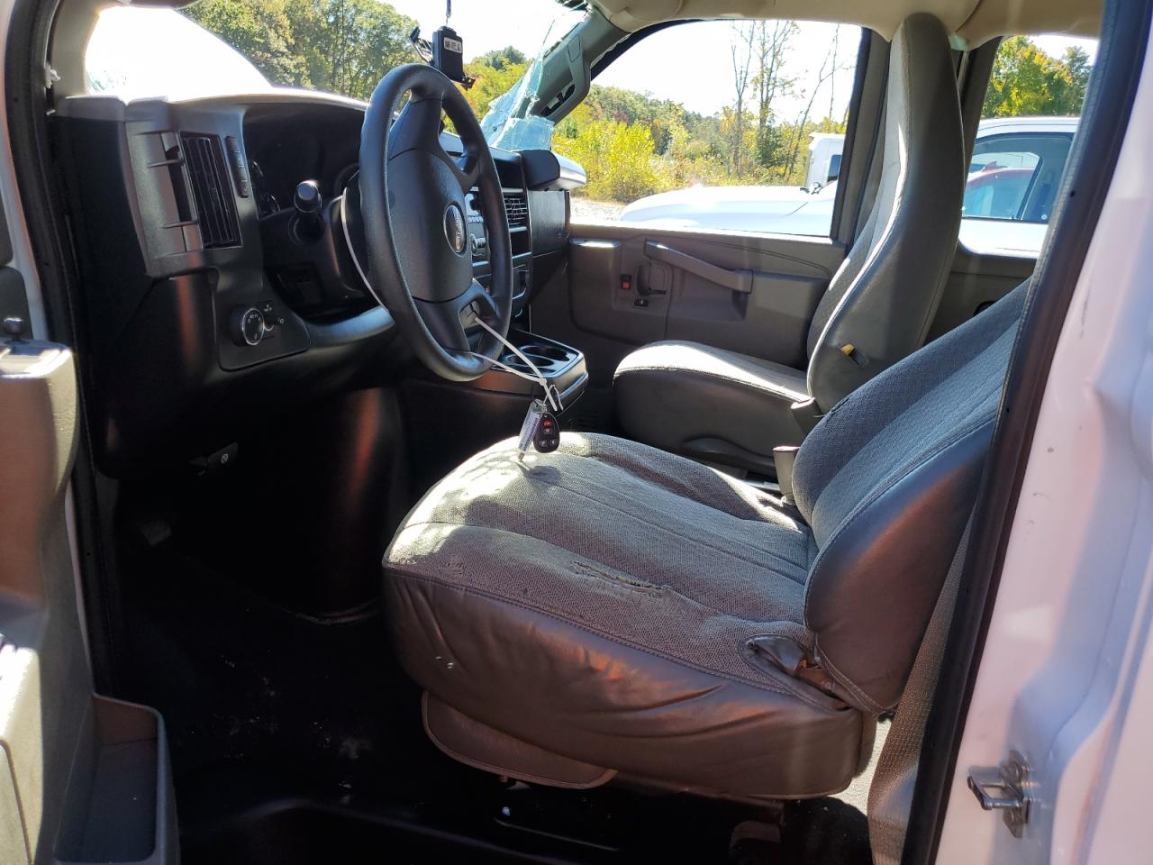 2025 GMC Savana G3500 Lt VIN: 1GJZ7PF75S1102870 Lot: 86079105