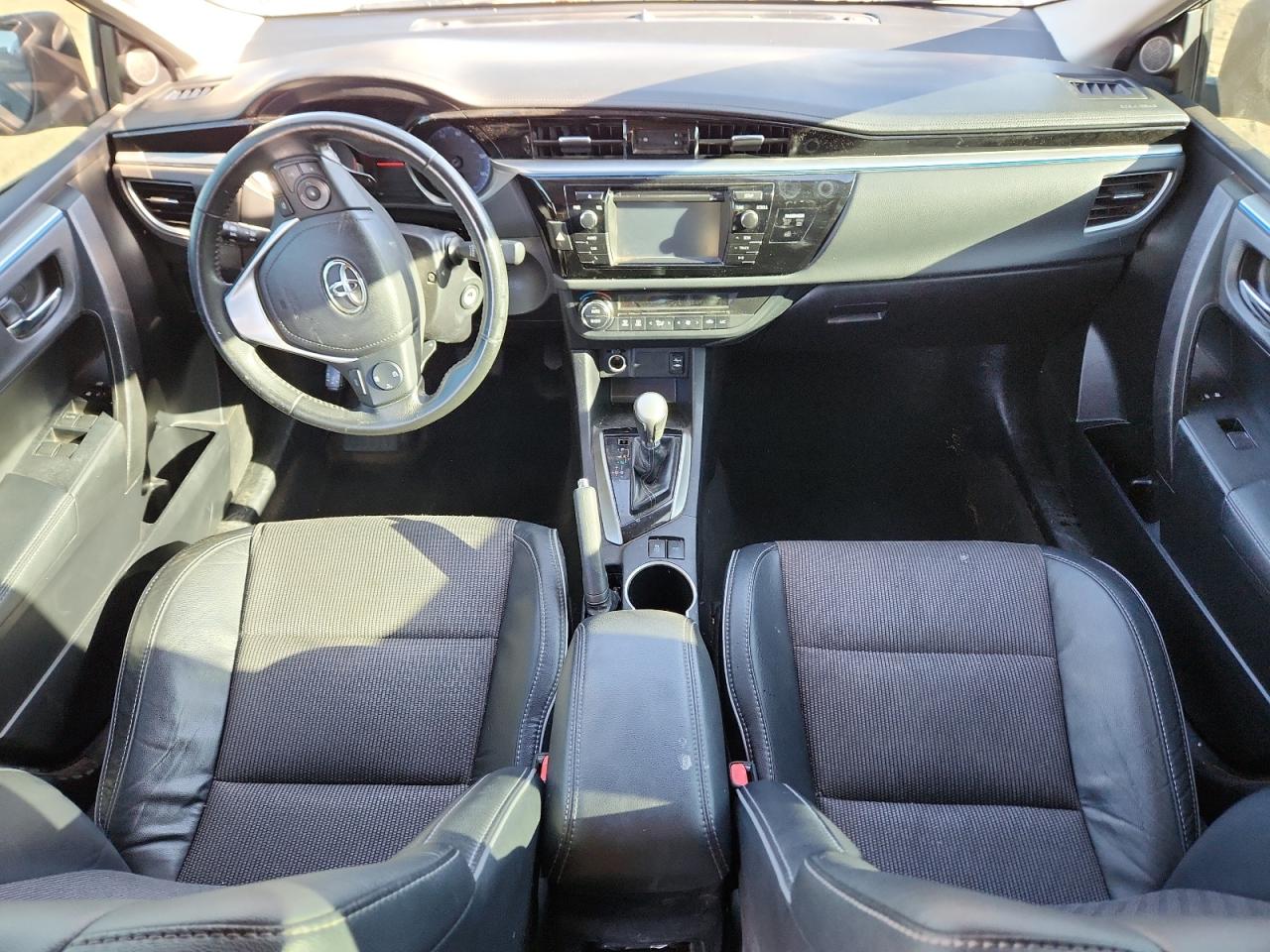 2015 Toyota Corolla L VIN: 2T1BURHE6FC320259 Lot: 84871715