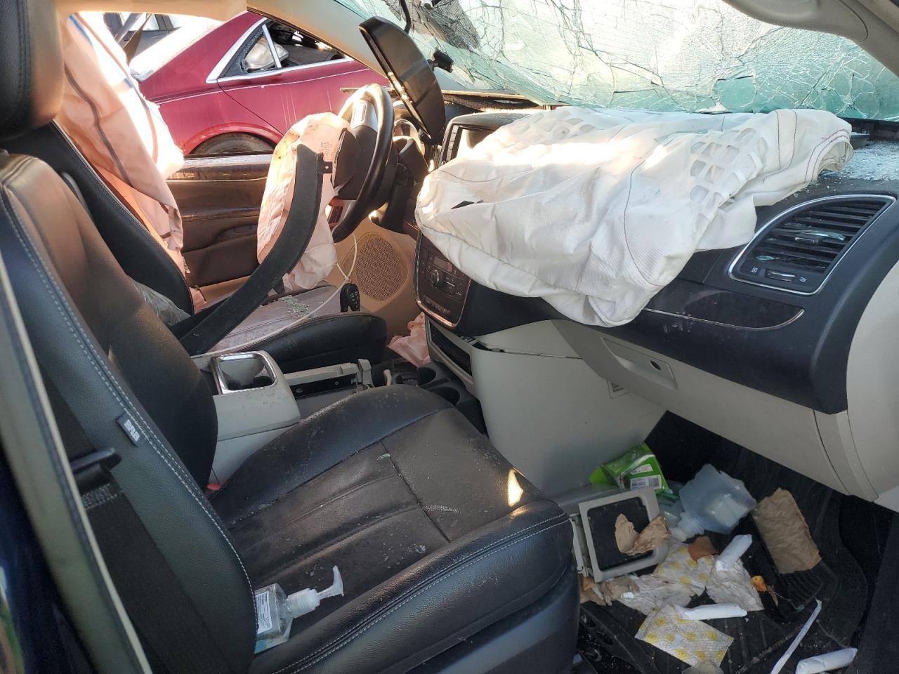 2014 Chrysler Town & Country Touring VIN: 2C4RC1BG1ER133152 Lot: 89725755