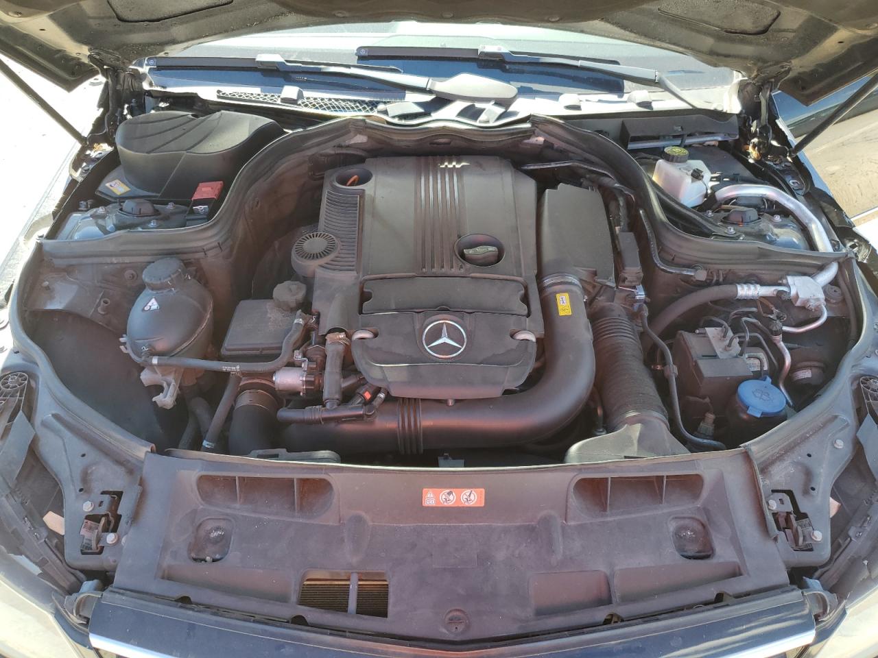 2014 Mercedes-Benz C 250 VIN: WDDGF4HB8EG207024 Lot: 81911545