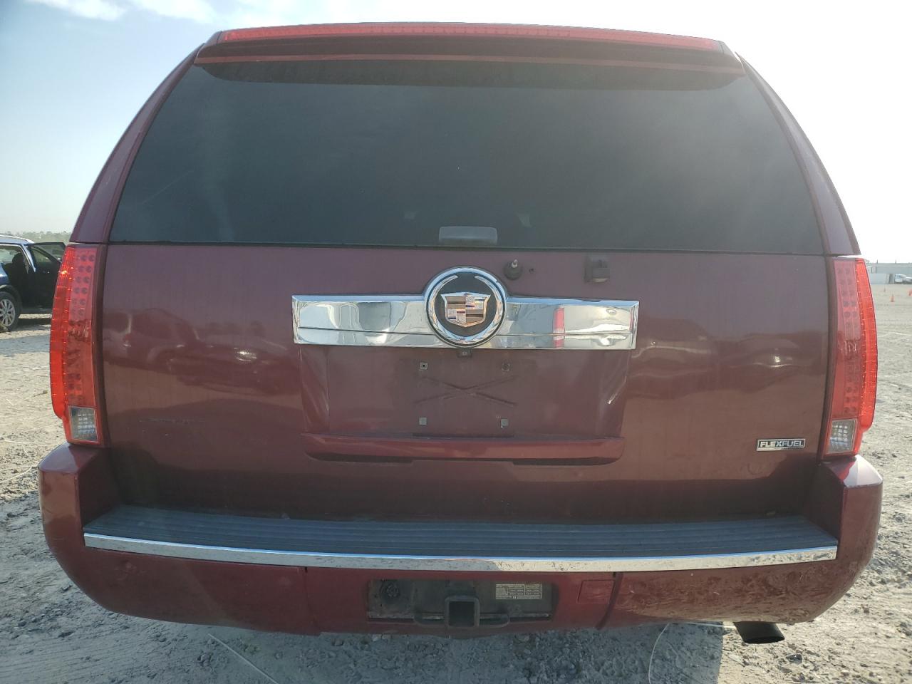 2008 Cadillac Escalade Esv VIN: 1GYFK66868R186732 Lot: 89914965