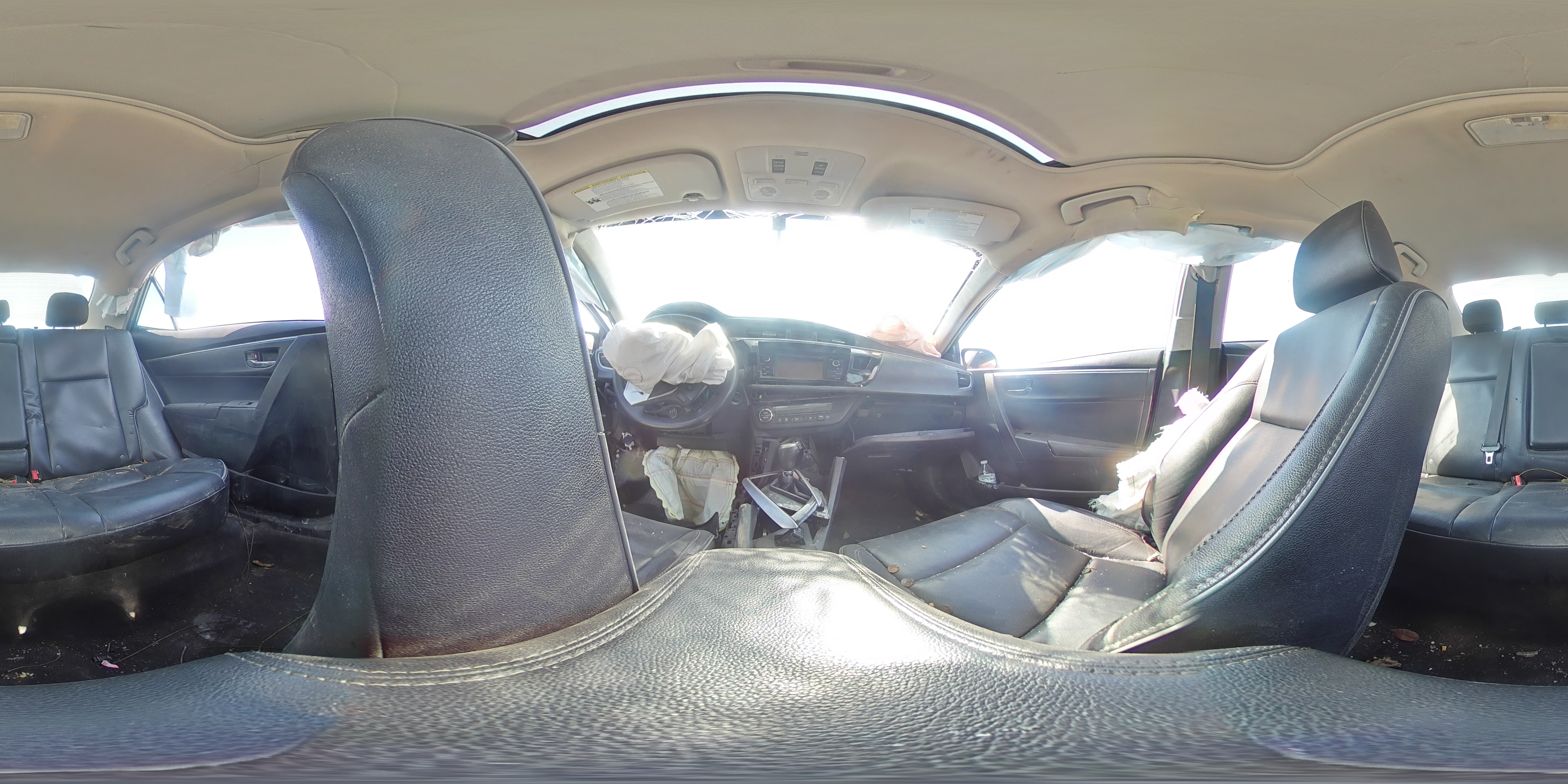 2015 Toyota Corolla L VIN: 5YFBURHE1FP245308 Lot: 81972025