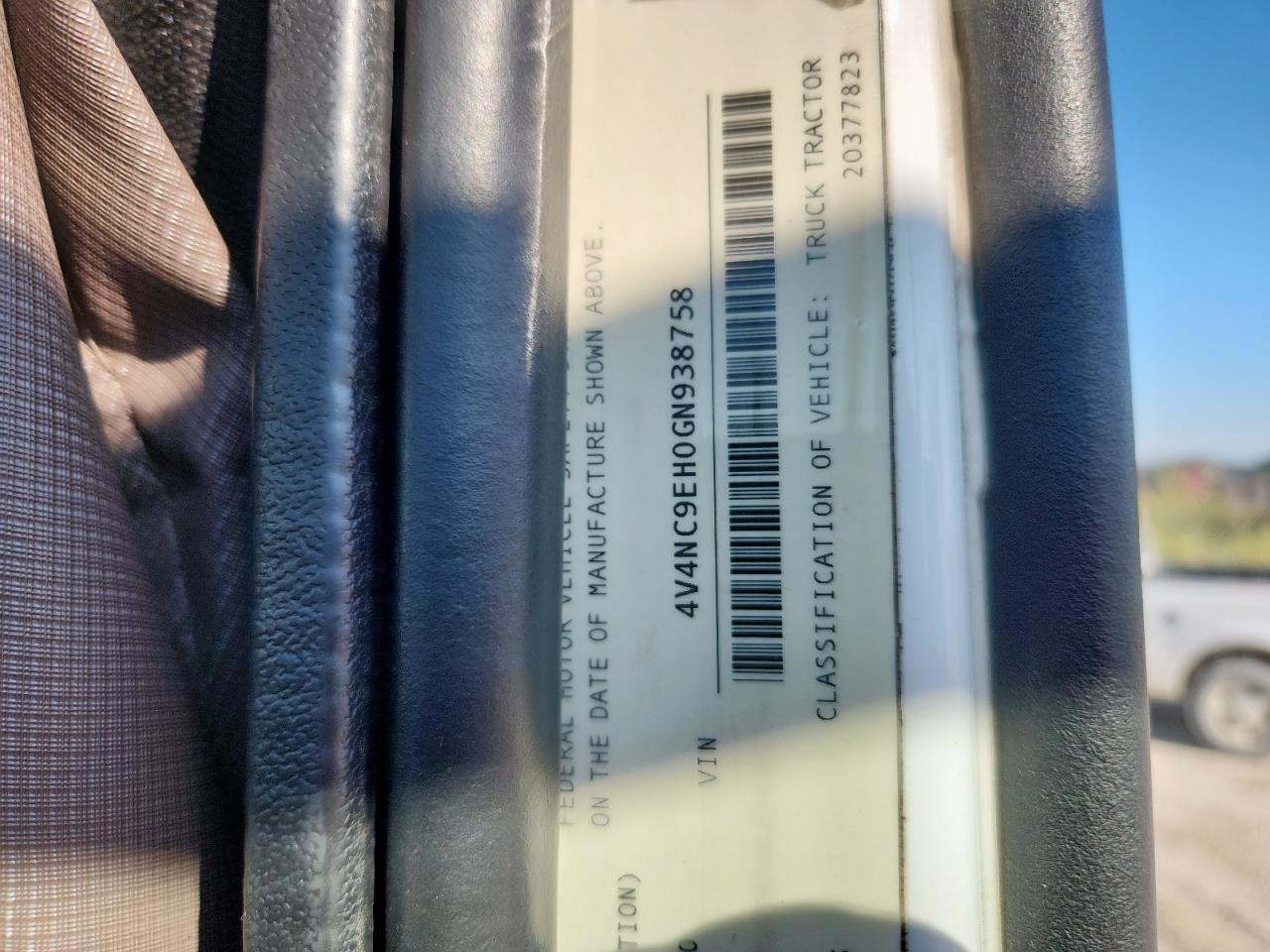 2016 Volvo Vn Vnl VIN: 4V4NC9EH0GN938758 Lot: 81221505