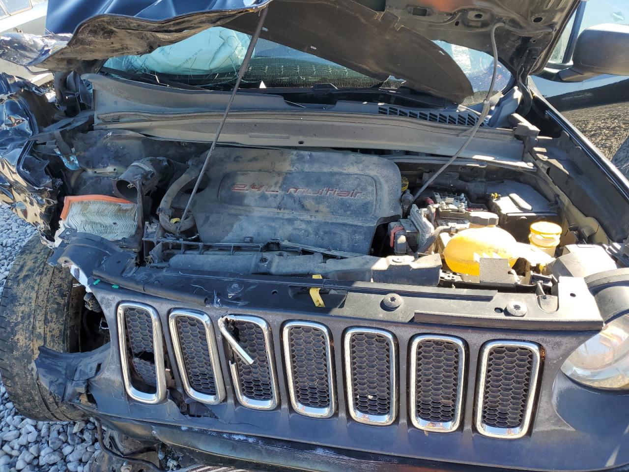 2016 Jeep Renegade Latitude VIN: ZACCJABTXGPE36205 Lot: 82499785